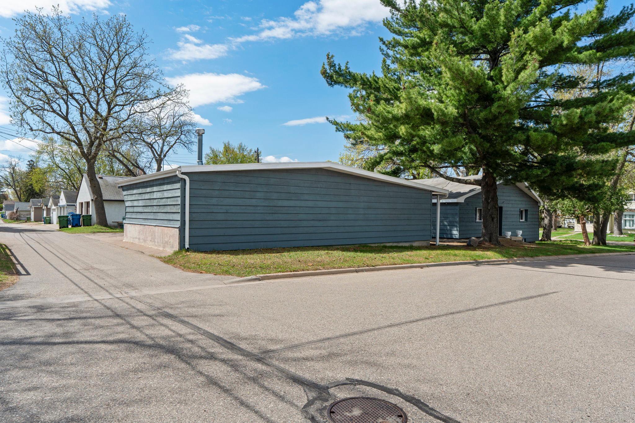 View of Residential at 687 4th Avenue, New Brighton MN 55112, New Brighton (58 of 67) - Mike Wilen | Minnesota Team Real Estate