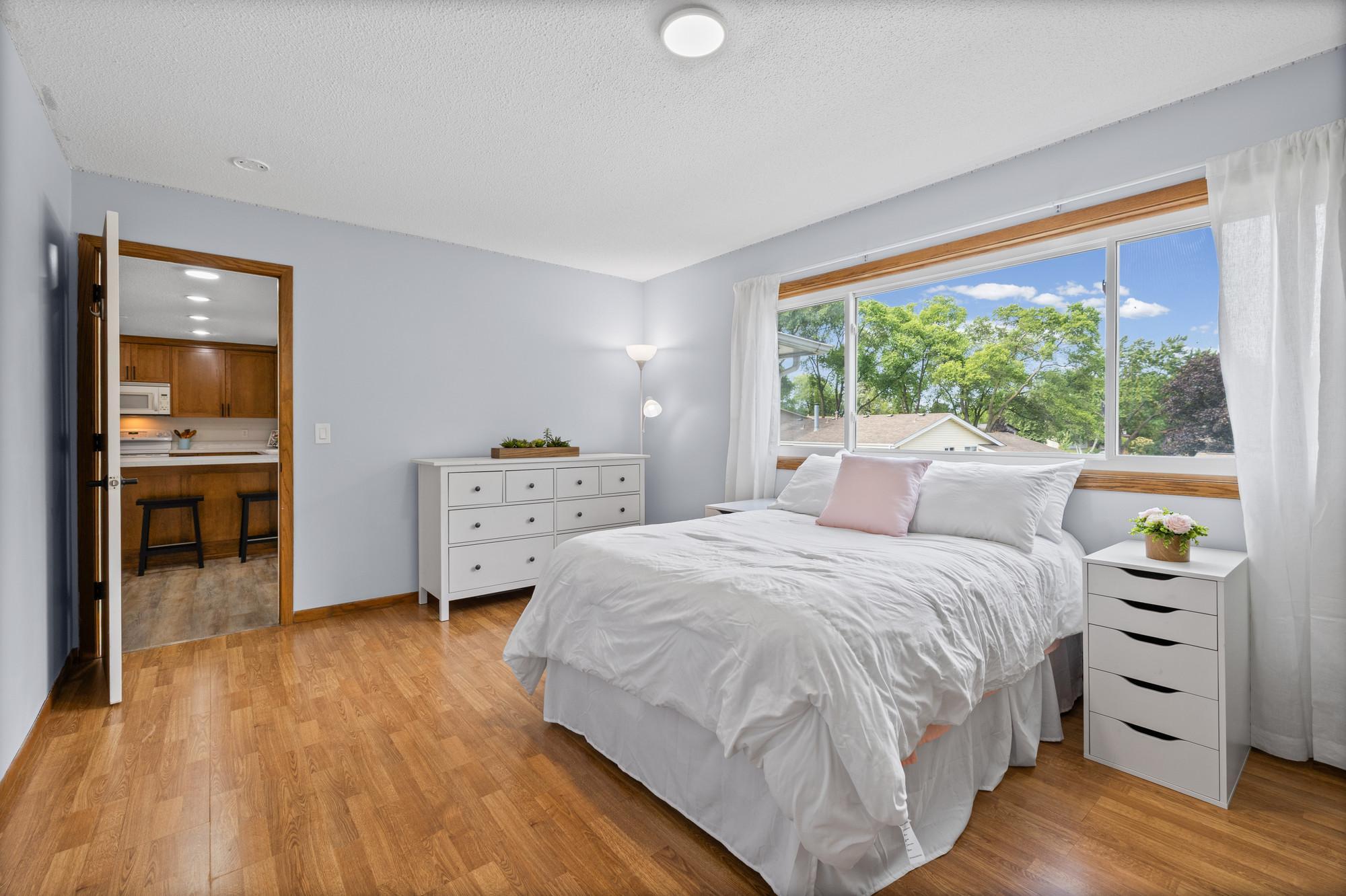 View of Residential at 13324 Lynn Avenue, Savage MN 55378, Savage (8 of 28) - Mike Wilen | Minnesota Team Real Estate