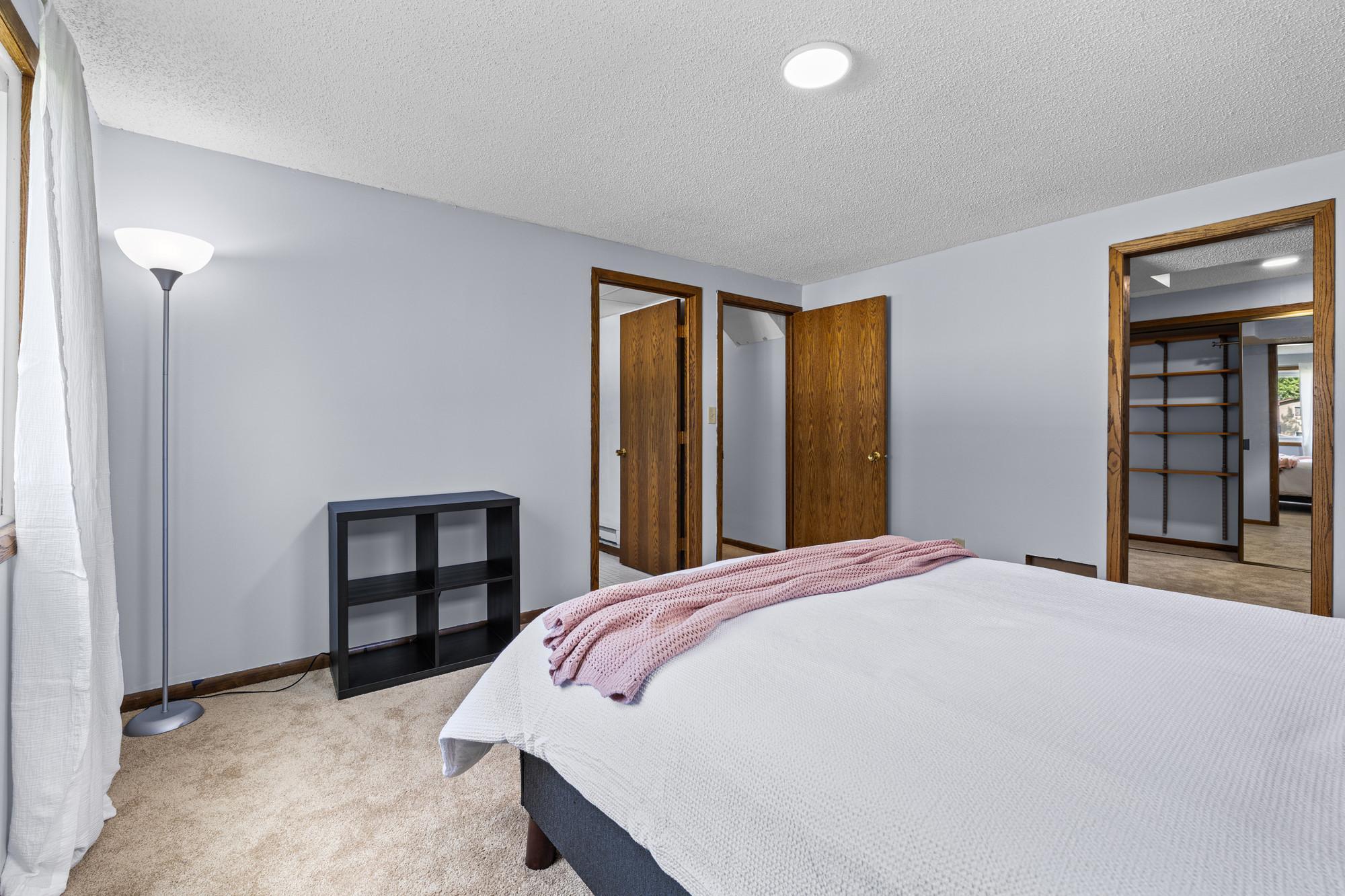 View of Residential at 13324 Lynn Avenue, Savage MN 55378, Savage (17 of 28) - Mike Wilen | Minnesota Team Real Estate