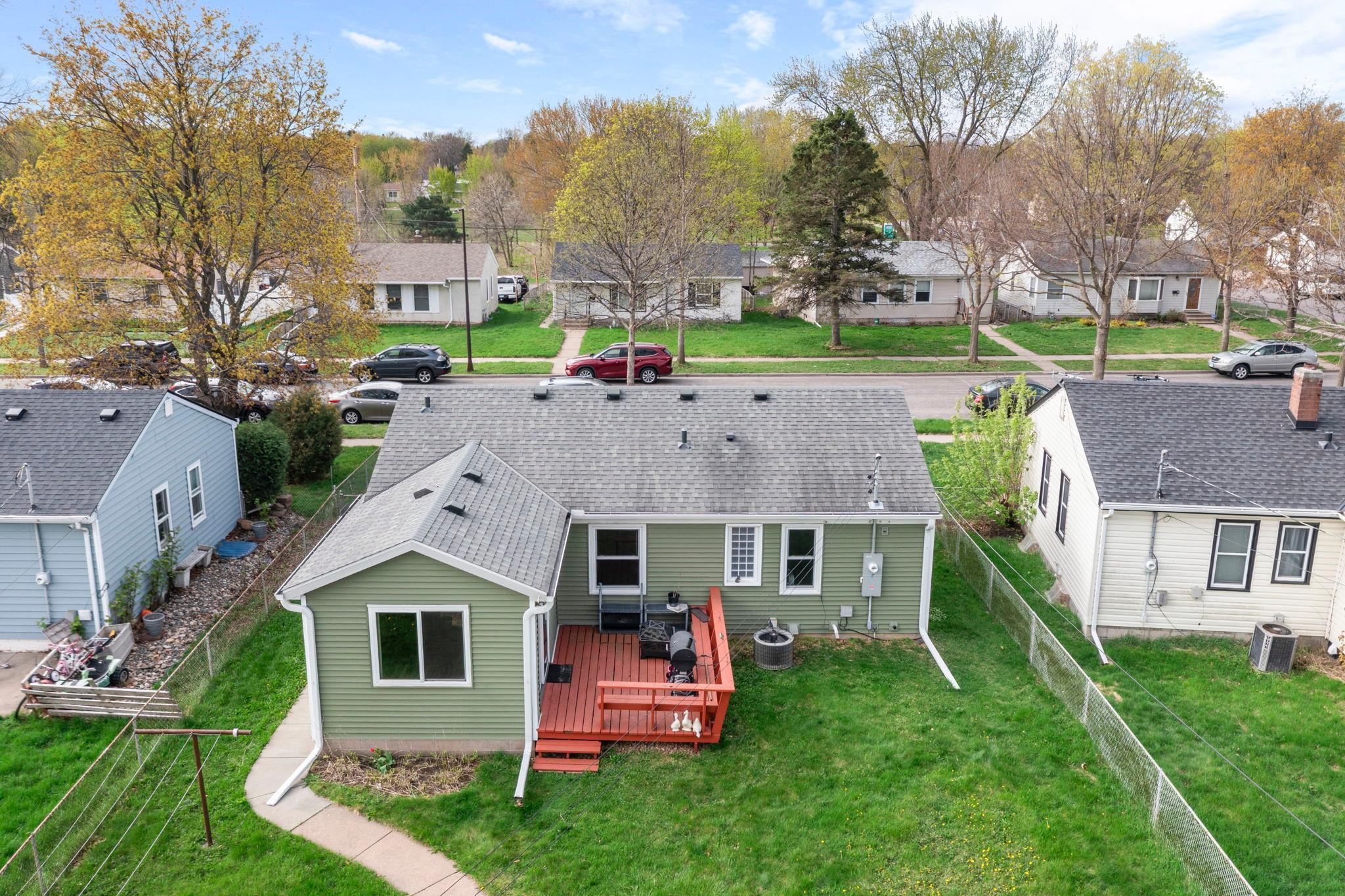 View of Residential at 1675 Iowa Avenue, Saint Paul MN 55106, Saint Paul (48 of 72) - Mike Wilen | Minnesota Team Real Estate