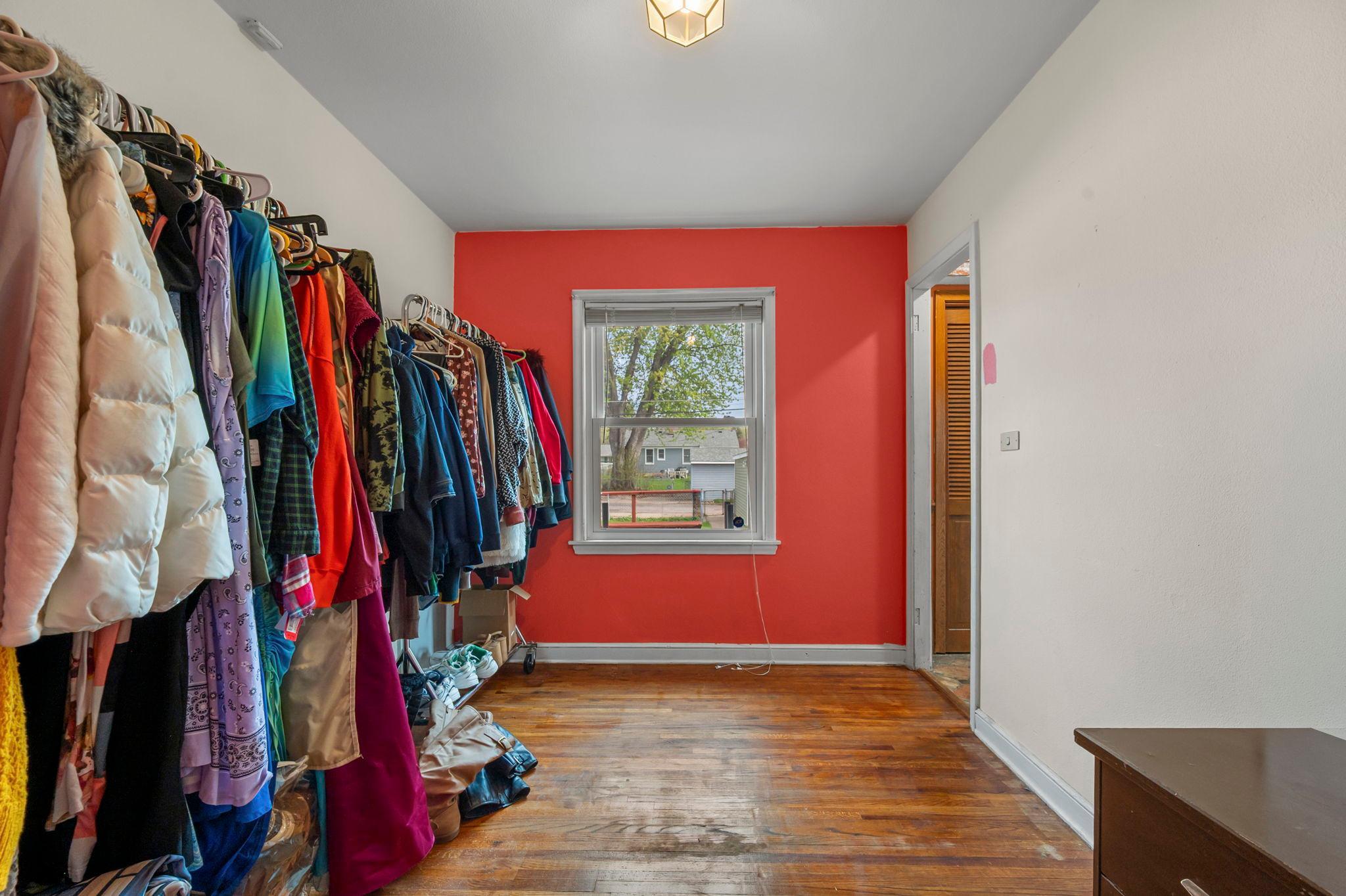 View of Residential at 1675 Iowa Avenue, Saint Paul MN 55106, Saint Paul (27 of 72) - Mike Wilen | Minnesota Team Real Estate