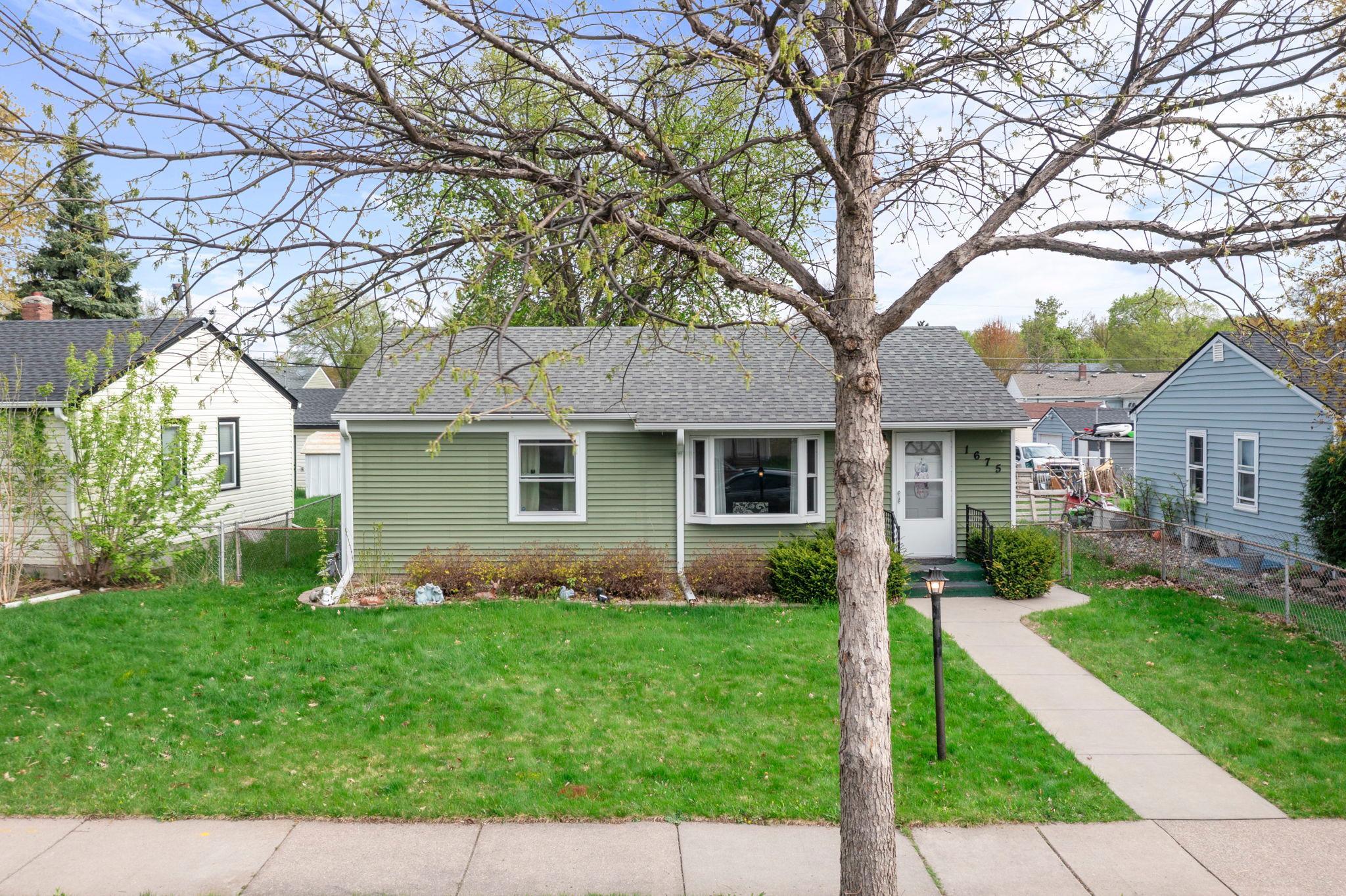View of Residential at 1675 Iowa Avenue, Saint Paul MN 55106, Saint Paul (5 of 72) - Mike Wilen | Minnesota Team Real Estate