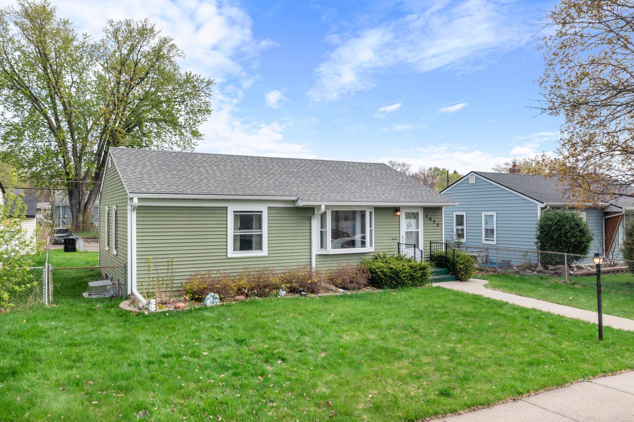 View of Residential at 1675 Iowa Avenue, Saint Paul MN 55106, Saint Paul (4 of 72) - Mike Wilen | Minnesota Team Real Estate