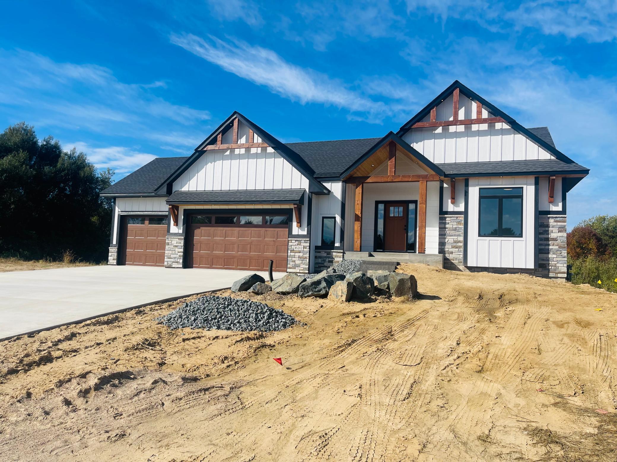 View of Residential at 16212 Tippecanoe Street, Ham Lake MN 55304, Ham Lake (5 of 27) - Mike Wilen | Minnesota Team Real Estate