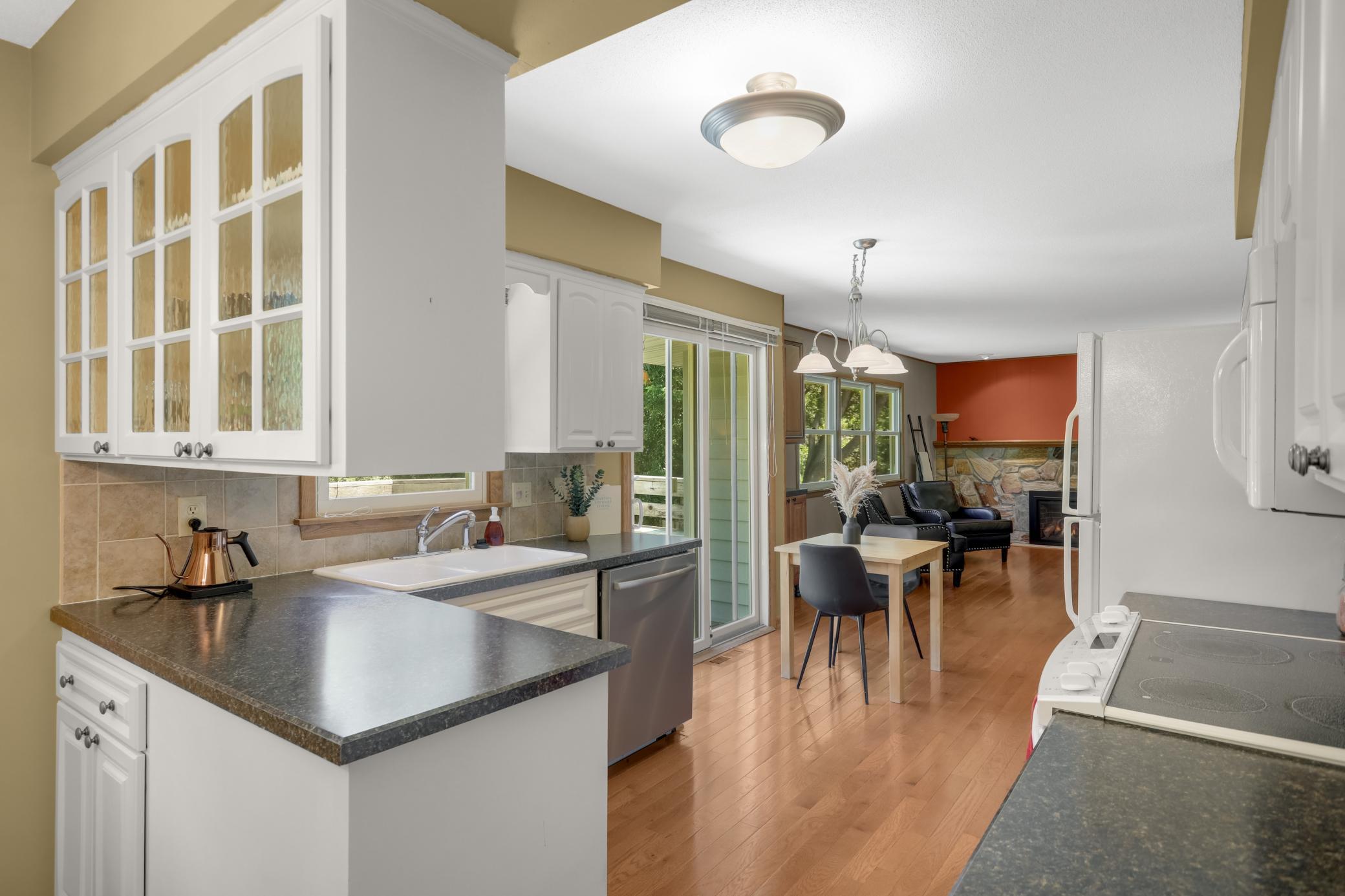 View of Residential at 2080 Kelly Drive, Golden Valley MN 55427, Golden Valley (23 of 70) - Mike Wilen | Minnesota Team Real Estate