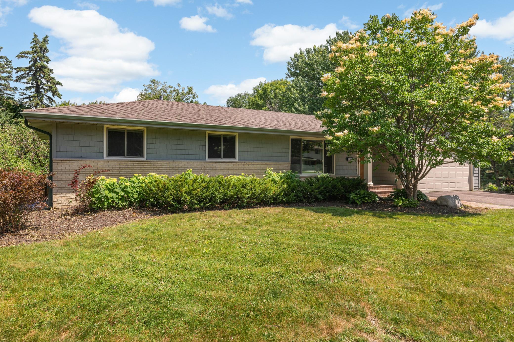 View of Residential at 2080 Kelly Drive, Golden Valley MN 55427, Golden Valley (56 of 70) - Mike Wilen | Minnesota Team Real Estate