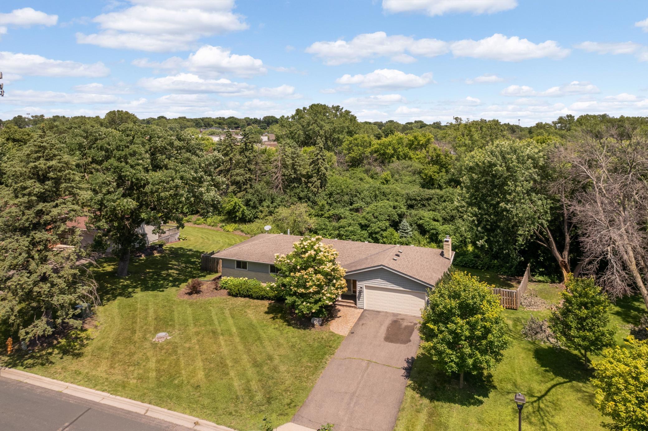 View of Residential at 2080 Kelly Drive, Golden Valley MN 55427, Golden Valley (58 of 70) - Mike Wilen | Minnesota Team Real Estate