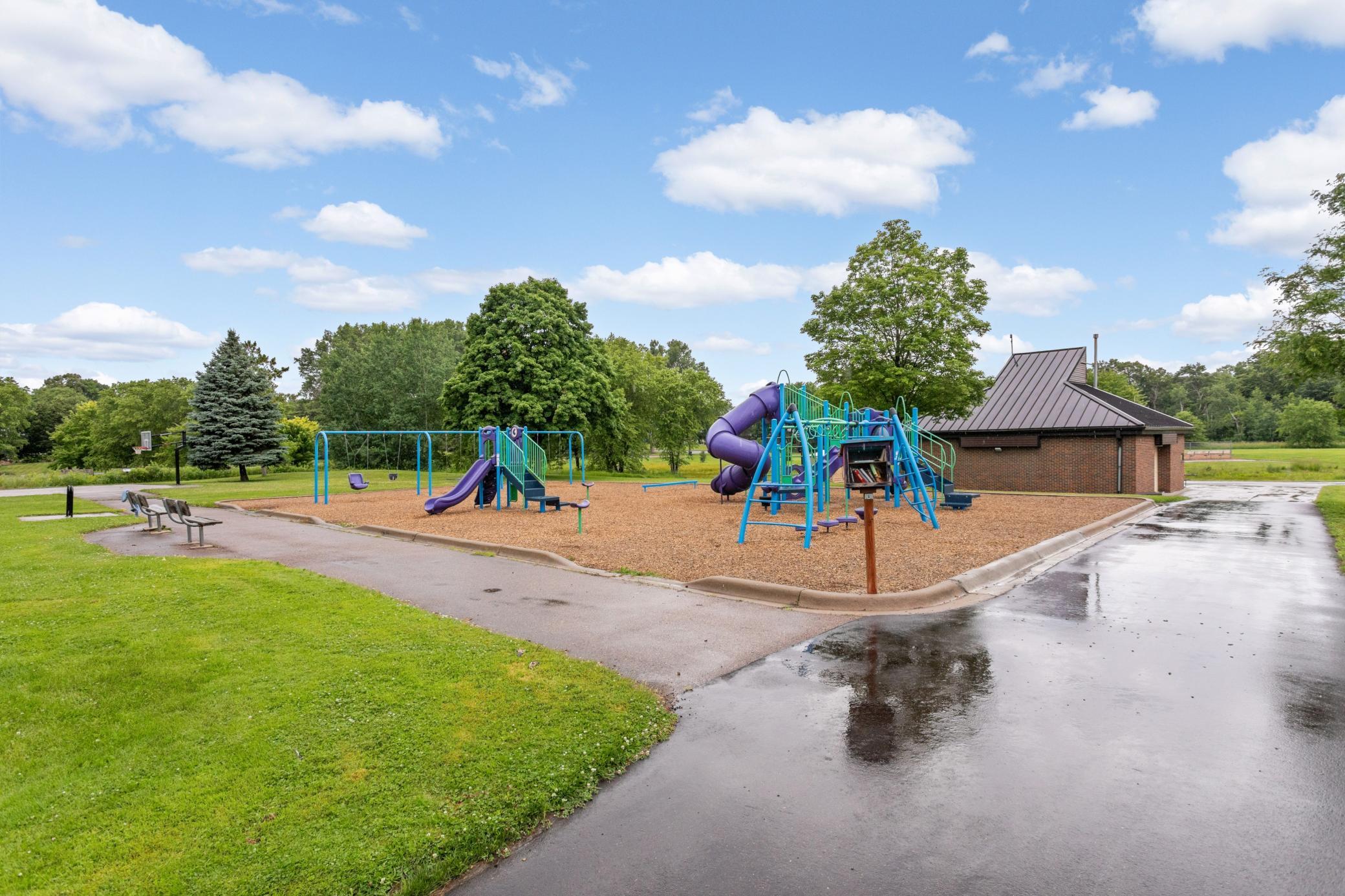 View of Residential at 2080 Kelly Drive, Golden Valley MN 55427, Golden Valley (69 of 70) - Mike Wilen | Minnesota Team Real Estate