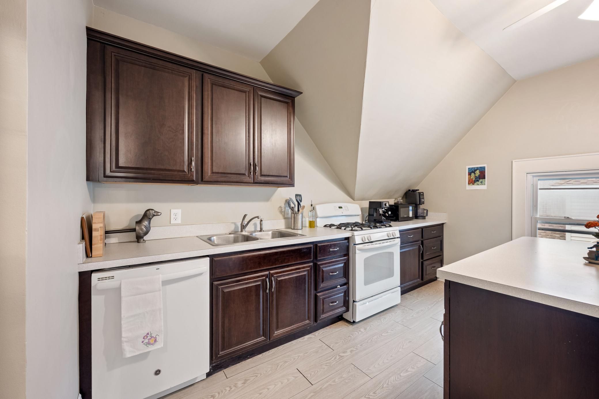 View of Residential Income at 1915 Fremont Avenue, Minneapolis MN 55403, Minneapolis (57 of 78) - Mike Wilen | Minnesota Team Real Estate