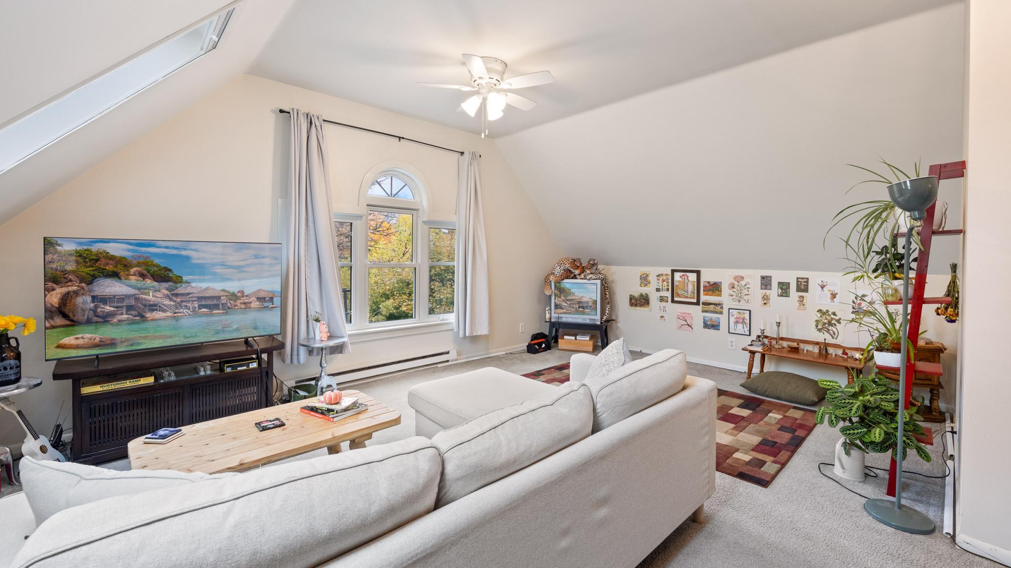 View of Residential Income at 1915 Fremont Avenue, Minneapolis MN 55403, Minneapolis (54 of 78) - Mike Wilen | Minnesota Team Real Estate