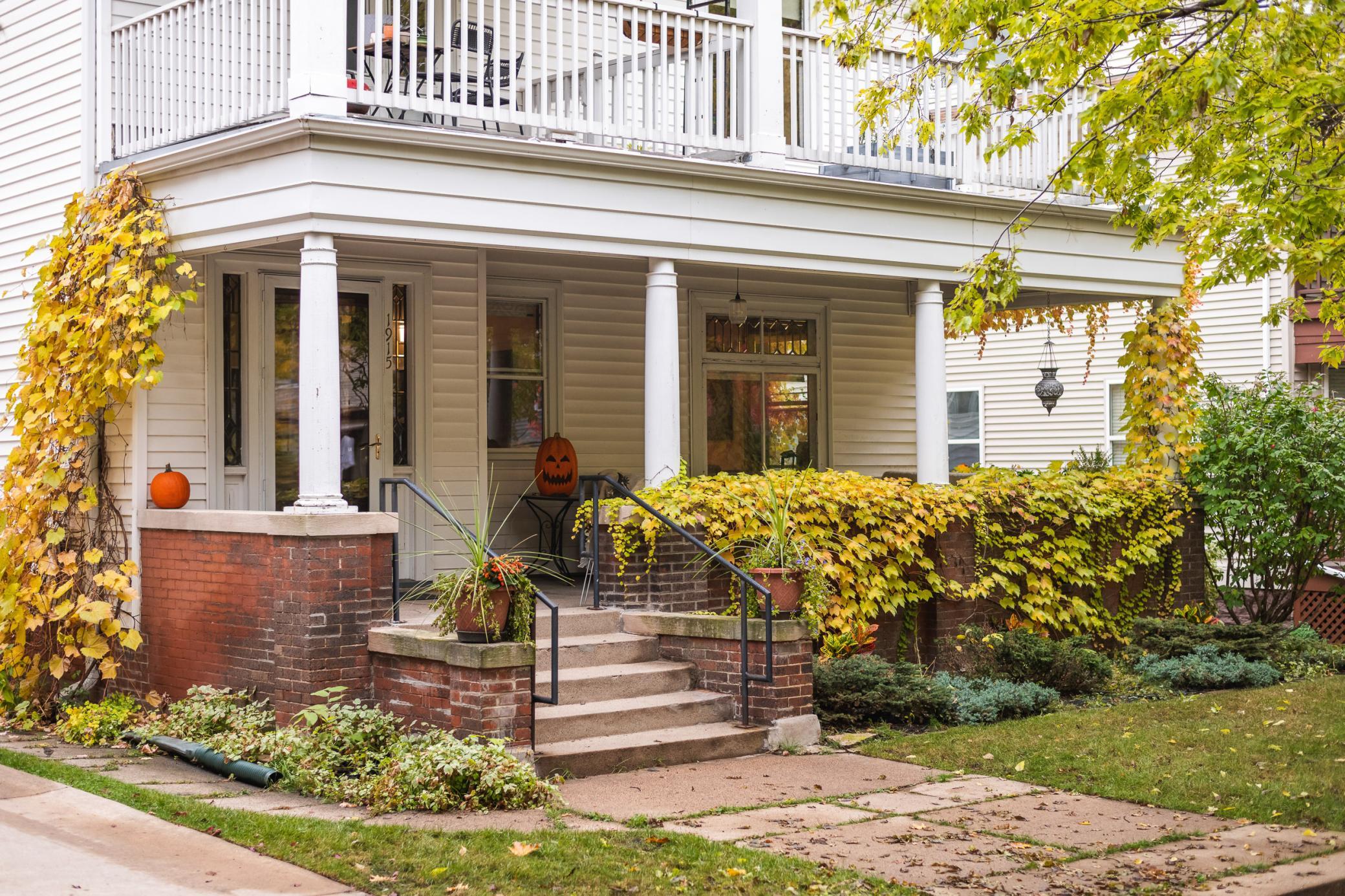 View of Residential Income at 1915 Fremont Avenue, Minneapolis MN 55403, Minneapolis (3 of 78) - Mike Wilen | Minnesota Team Real Estate