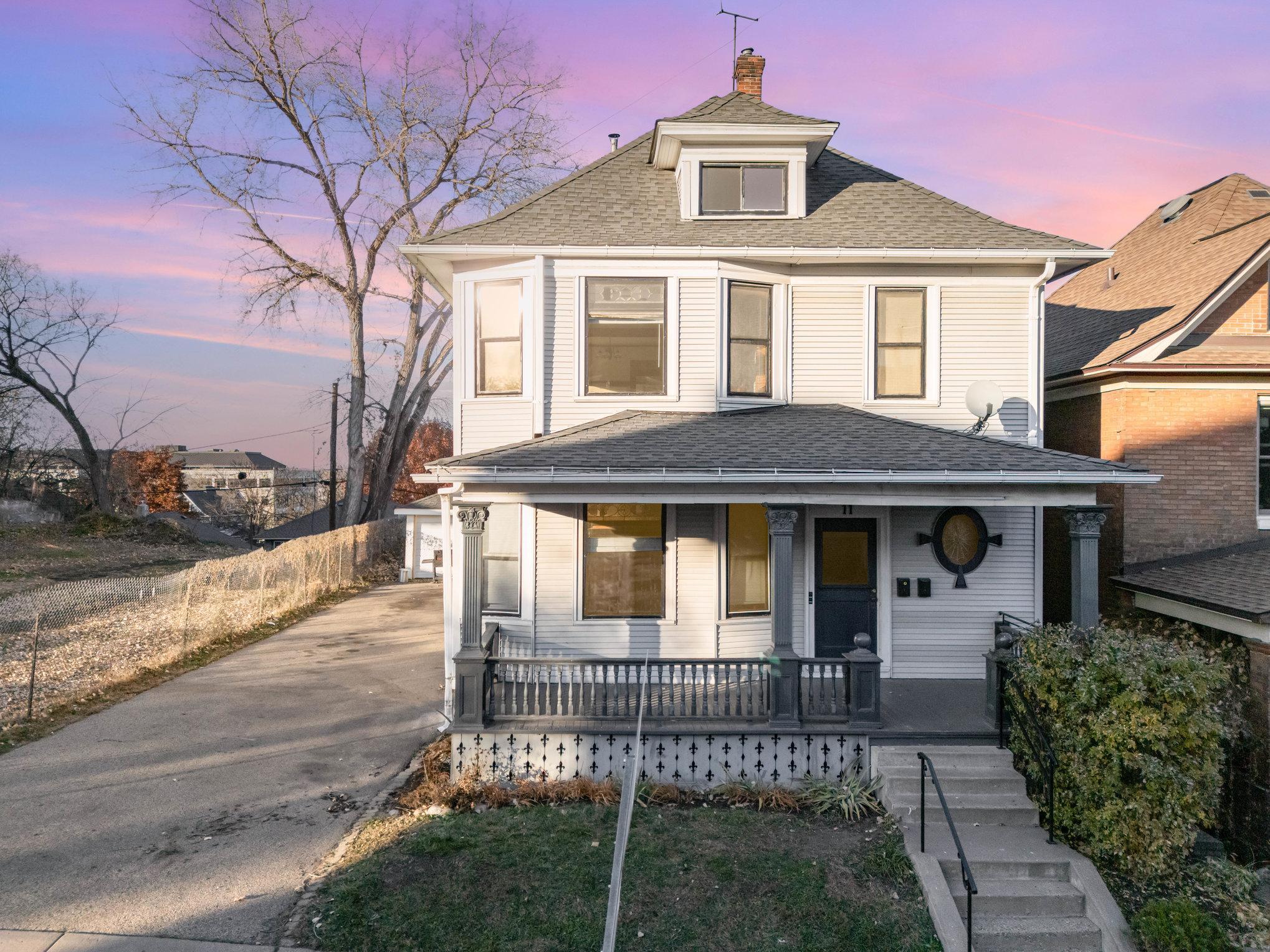 View of Residential Income at 11 Como Avenue, Saint Paul MN 55103, Saint Paul - Mike Wilen | Minnesota Team Real Estate