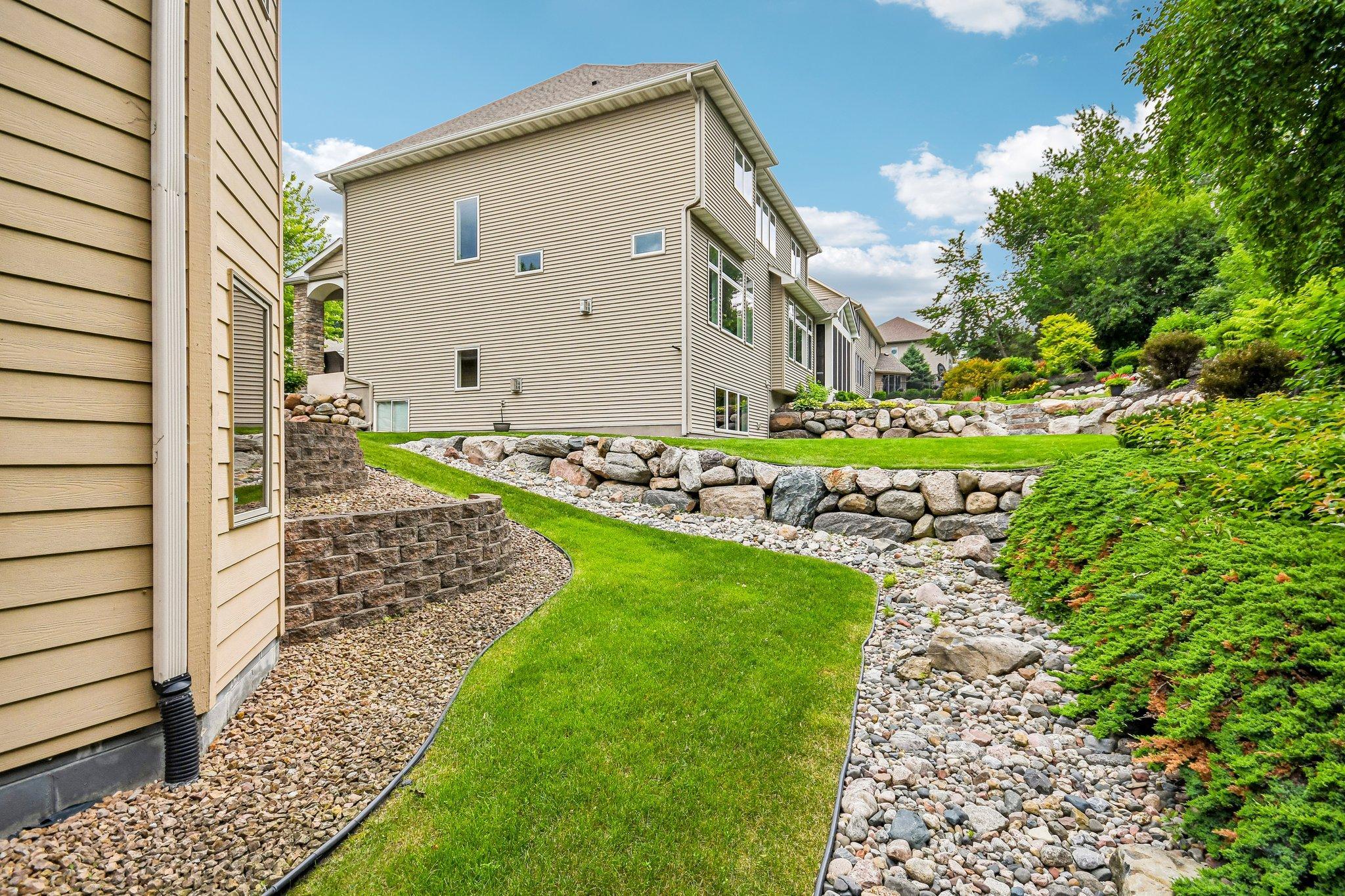 View of Residential at 14043 Kings Court, Savage MN 55378, Savage (39 of 41) - Mike Wilen | Minnesota Team Real Estate