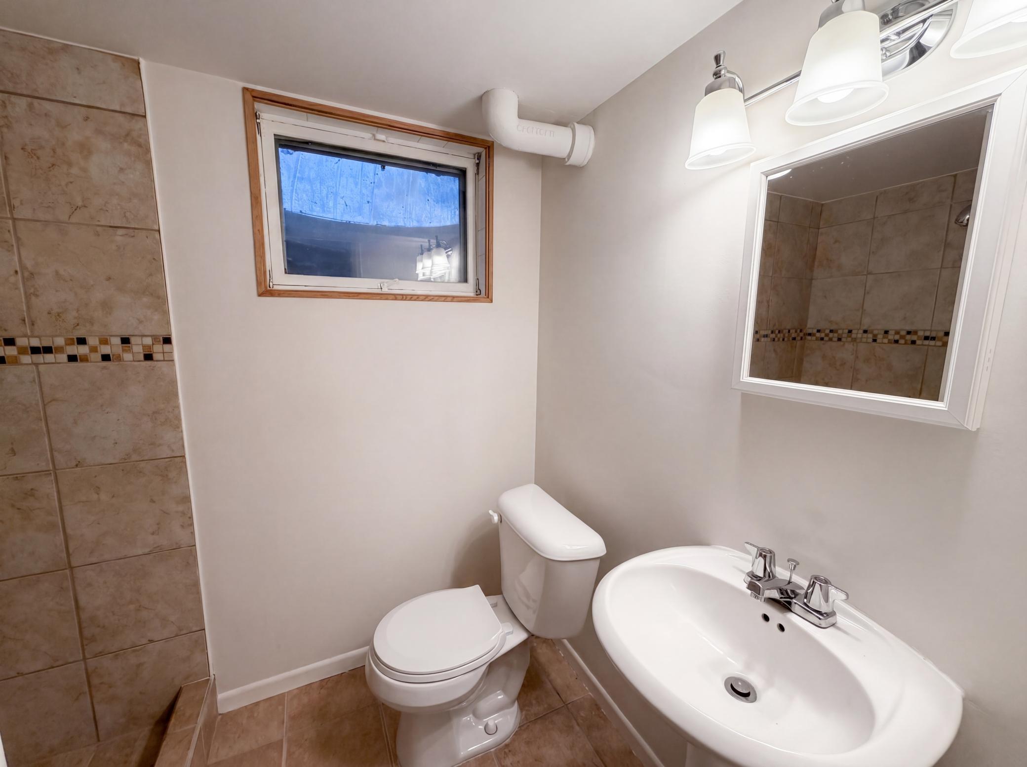 View of Residential at 2807 Ohenry Road, Brooklyn Center MN 55430, Brooklyn Center (15 of 21) - Mike Wilen | Minnesota Team Real Estate