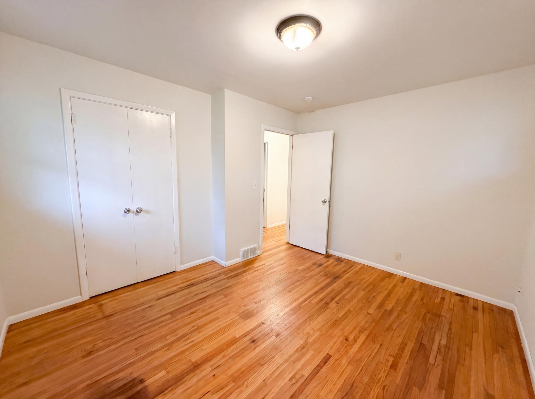 View of Residential at 2807 Ohenry Road, Brooklyn Center MN 55430, Brooklyn Center (13 of 21) - Mike Wilen | Minnesota Team Real Estate