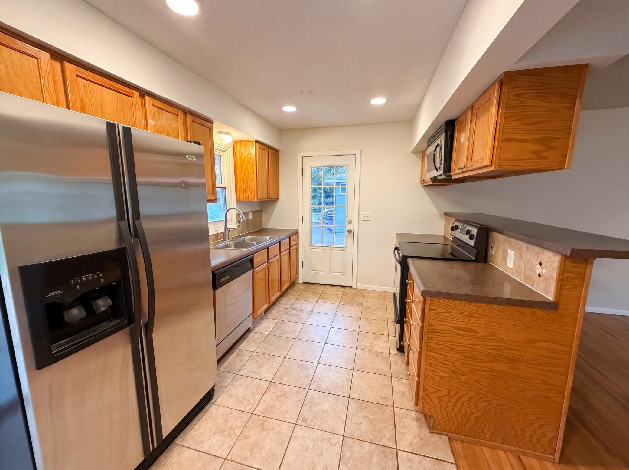 View of Residential at 2807 Ohenry Road, Brooklyn Center MN 55430, Brooklyn Center (2 of 21) - Mike Wilen | Minnesota Team Real Estate