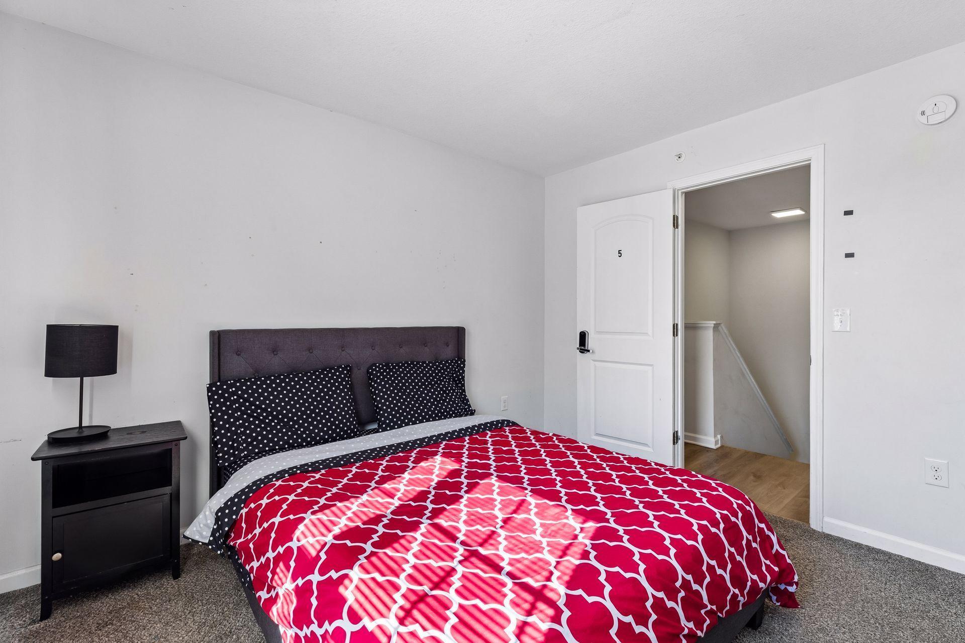 View of Residential Income at 2109 Aldrich Avenue, Minneapolis MN 55405, Minneapolis (34 of 51) - Mike Wilen | Minnesota Team Real Estate