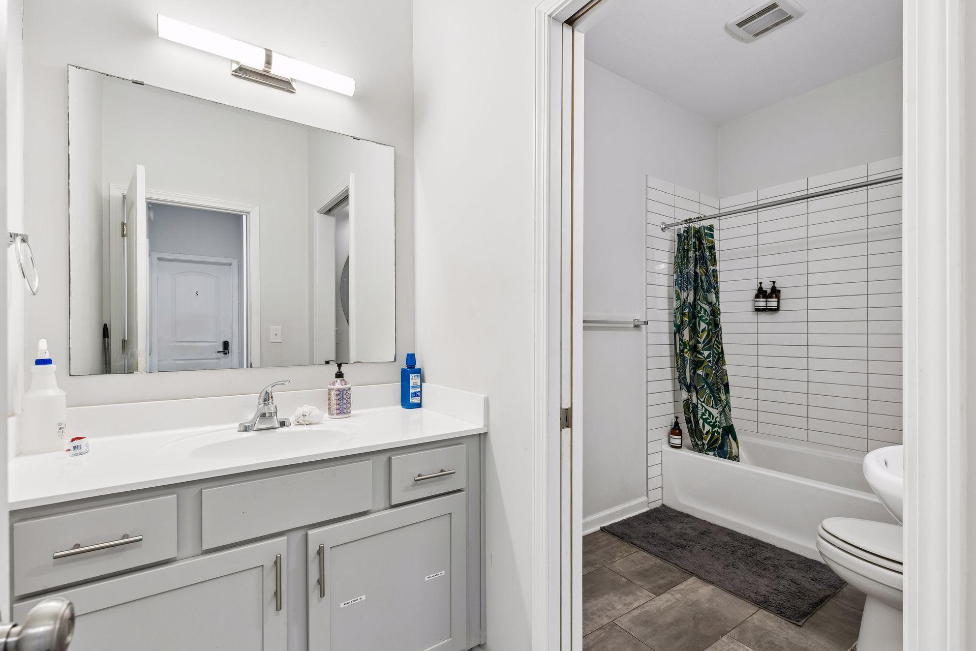 View of Residential Income at 2109 Aldrich Avenue, Minneapolis MN 55405, Minneapolis (30 of 51) - Mike Wilen | Minnesota Team Real Estate