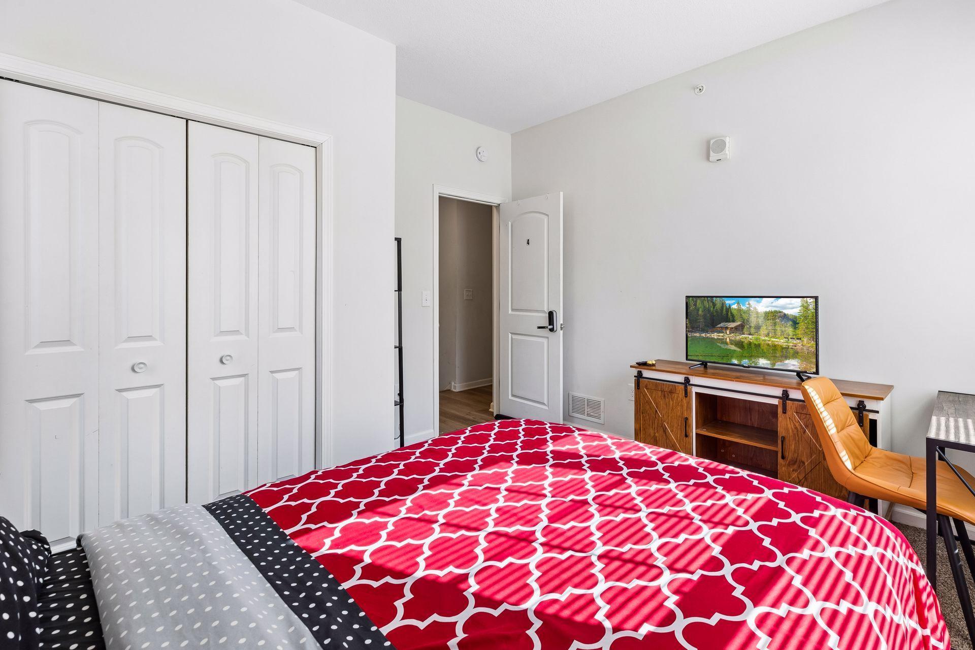 View of Residential Income at 2109 Aldrich Avenue, Minneapolis MN 55405, Minneapolis (29 of 51) - Mike Wilen | Minnesota Team Real Estate