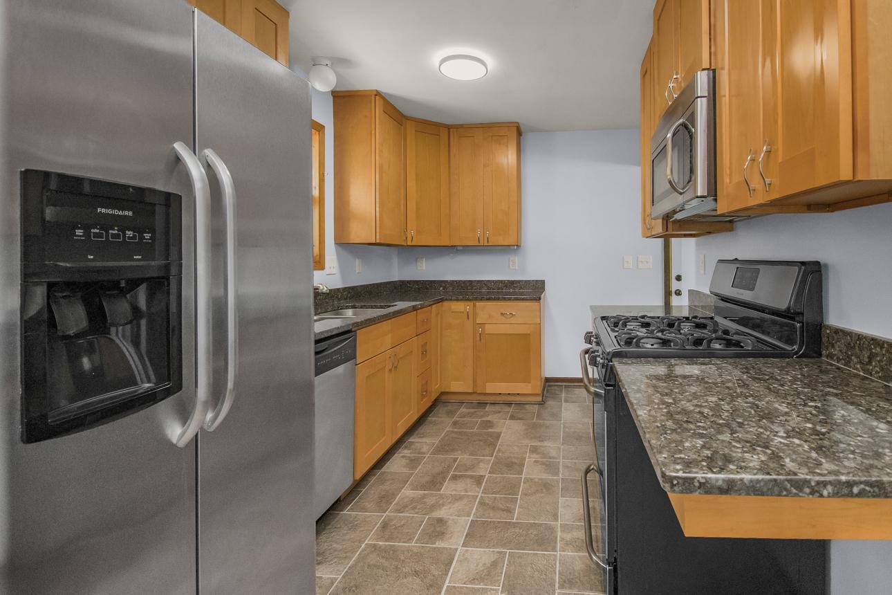 View of Residential at 1557 Dale Street, Saint Paul MN 55117, Saint Paul (6 of 25) - Mike Wilen | Minnesota Team Real Estate