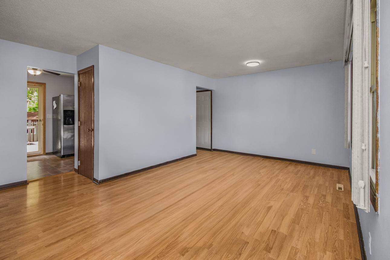 View of Residential at 1557 Dale Street, Saint Paul MN 55117, Saint Paul (3 of 25) - Mike Wilen | Minnesota Team Real Estate