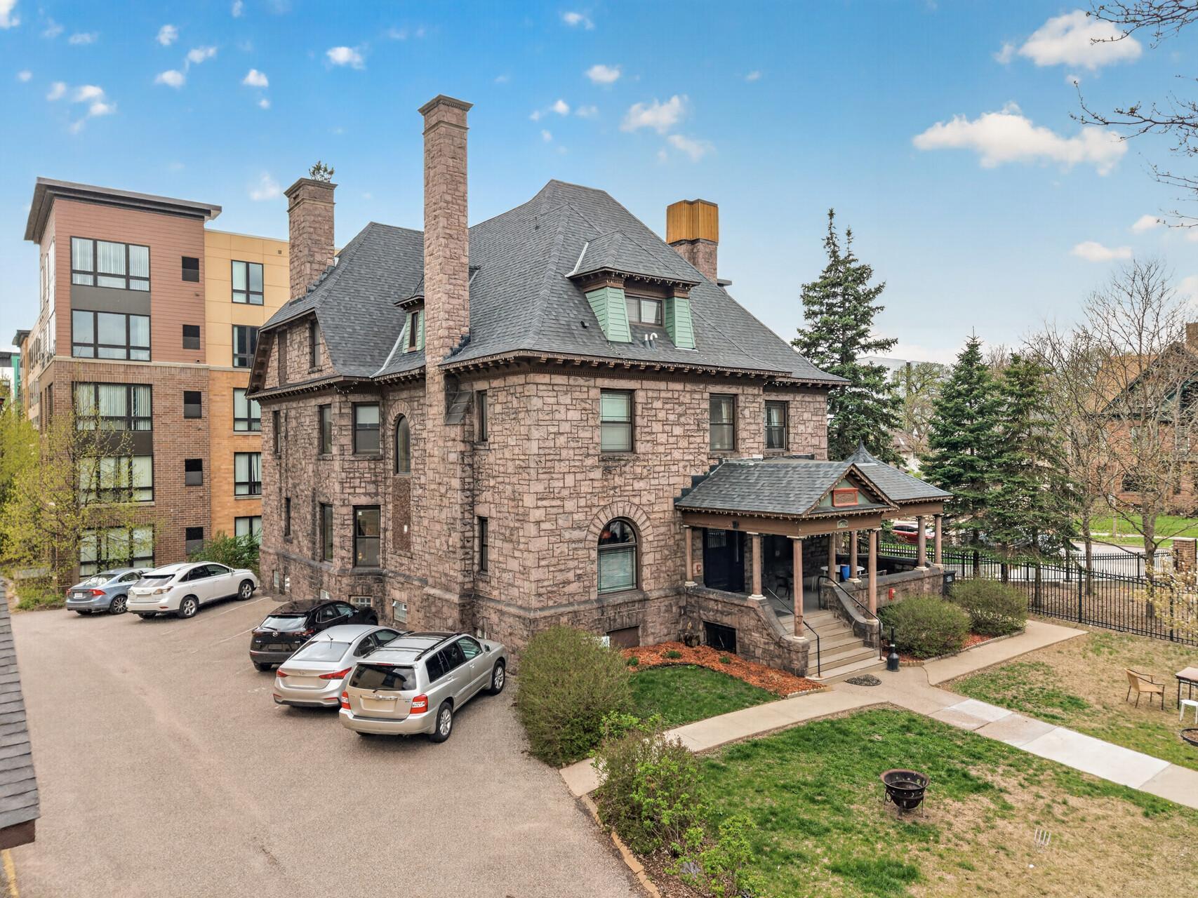 View of Commercial Sale at 1206 & 1212 5th Street, Minneapolis MN 55414, Minneapolis (8 of 33) - Mike Wilen | Minnesota Team Real Estate