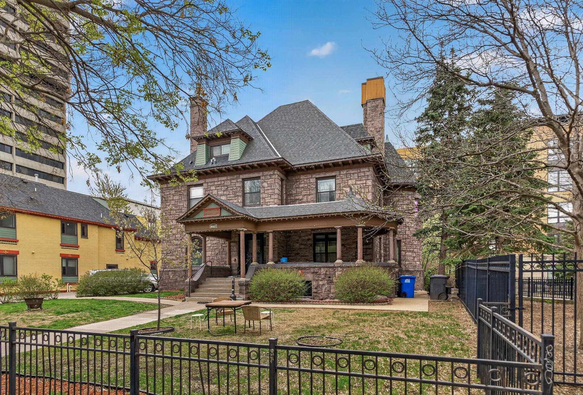 View of Commercial Sale at 1206 & 1212 5th Street, Minneapolis MN 55414, Minneapolis (7 of 33) - Mike Wilen | Minnesota Team Real Estate