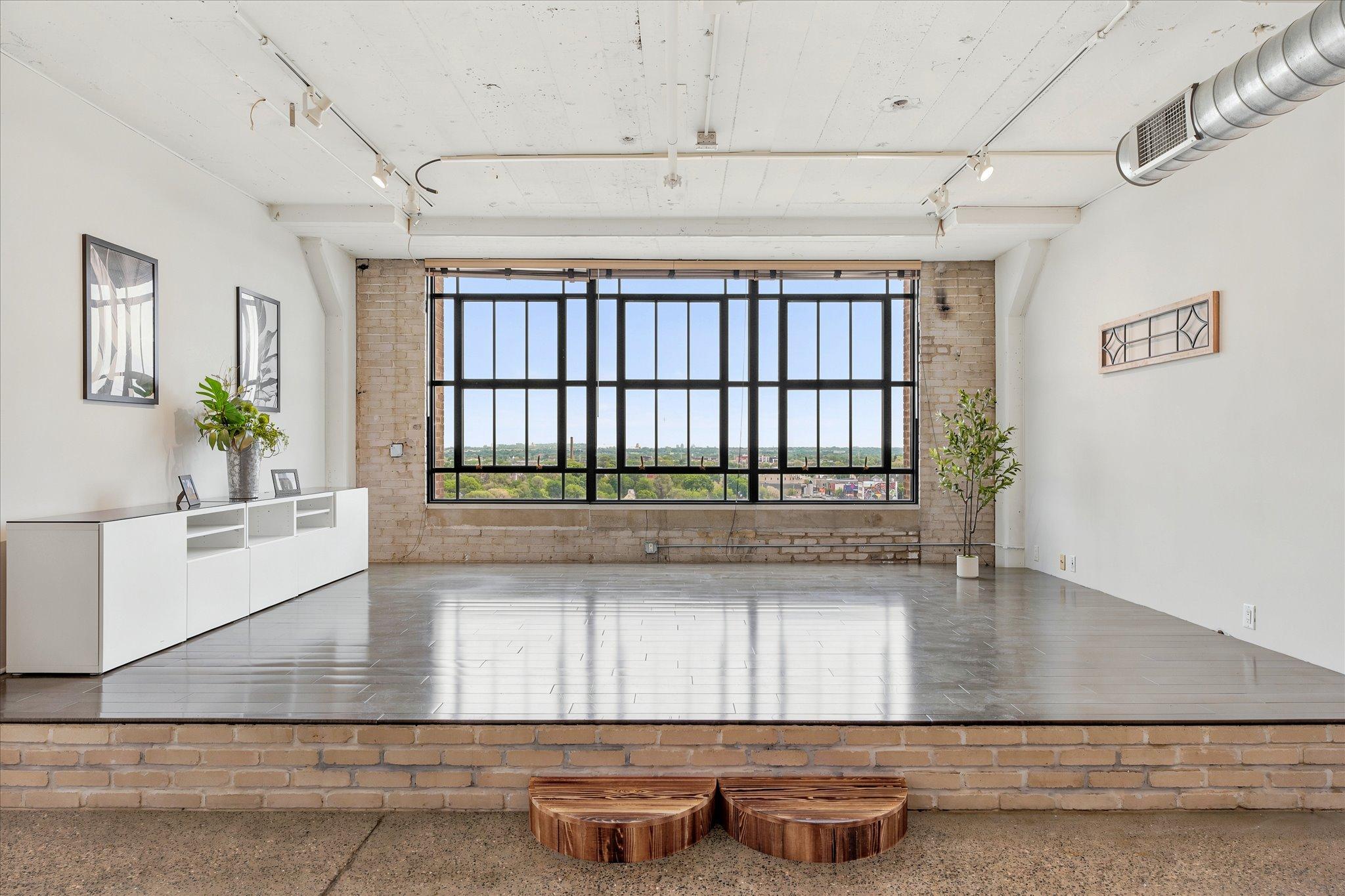 View of Residential at 2929 Chicago Avenue #1002, Minneapolis MN 55407, Minneapolis (8 of 60) - Mike Wilen | Minnesota Team Real Estate