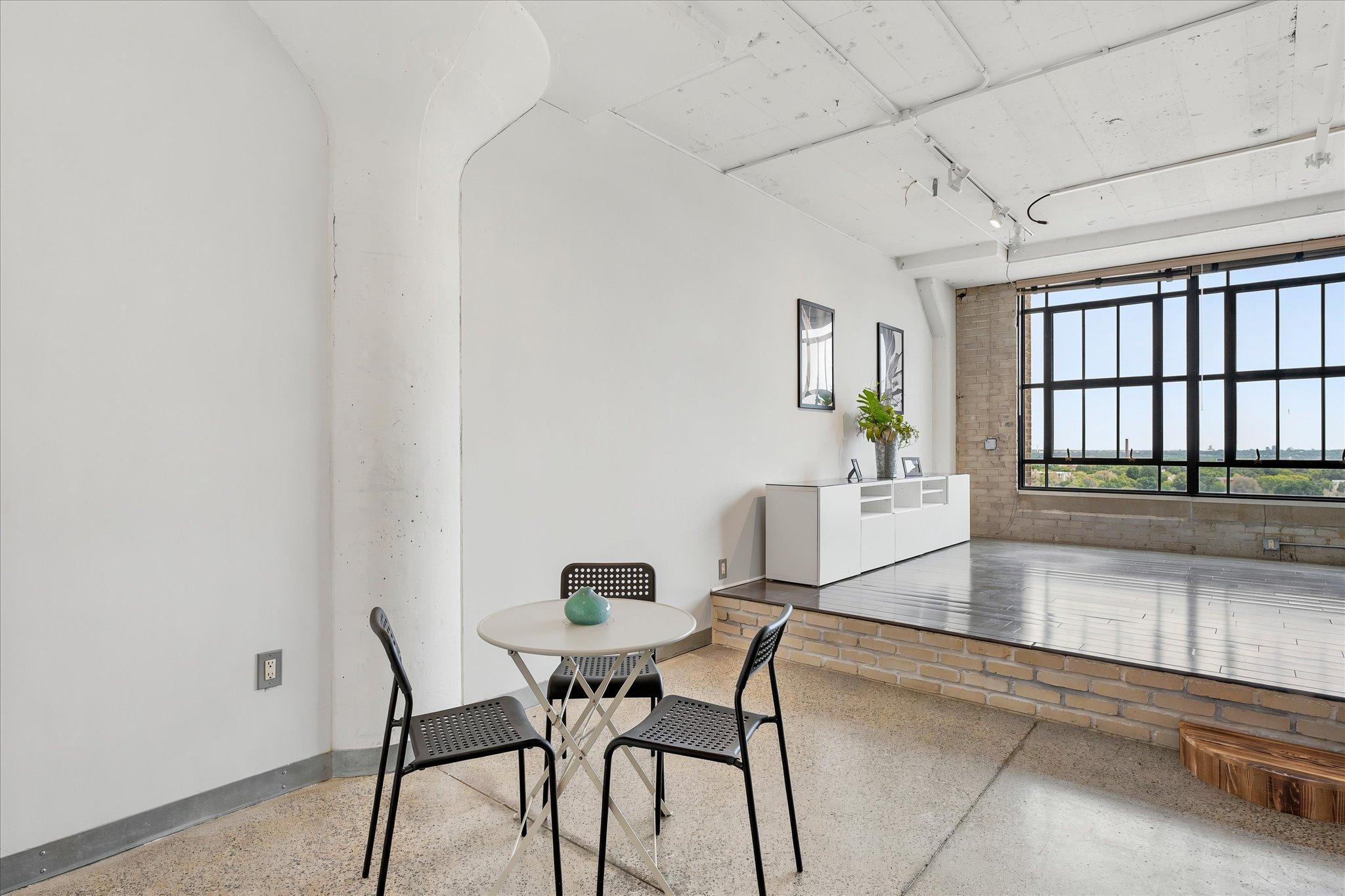 View of Residential at 2929 Chicago Avenue #1002, Minneapolis MN 55407, Minneapolis (17 of 60) - Mike Wilen | Minnesota Team Real Estate