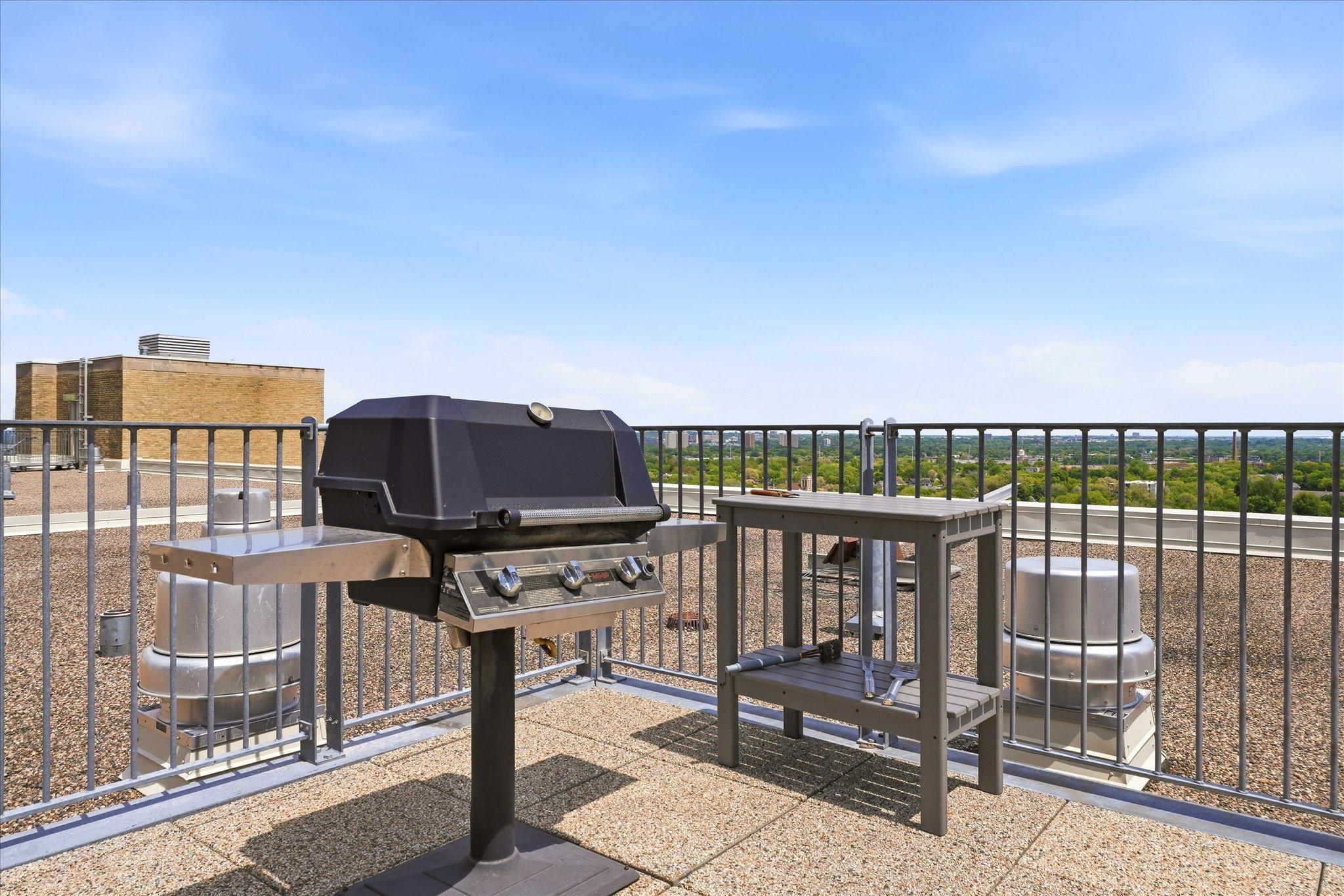 View of Residential at 2929 Chicago Avenue #1002, Minneapolis MN 55407, Minneapolis (34 of 60) - Mike Wilen | Minnesota Team Real Estate