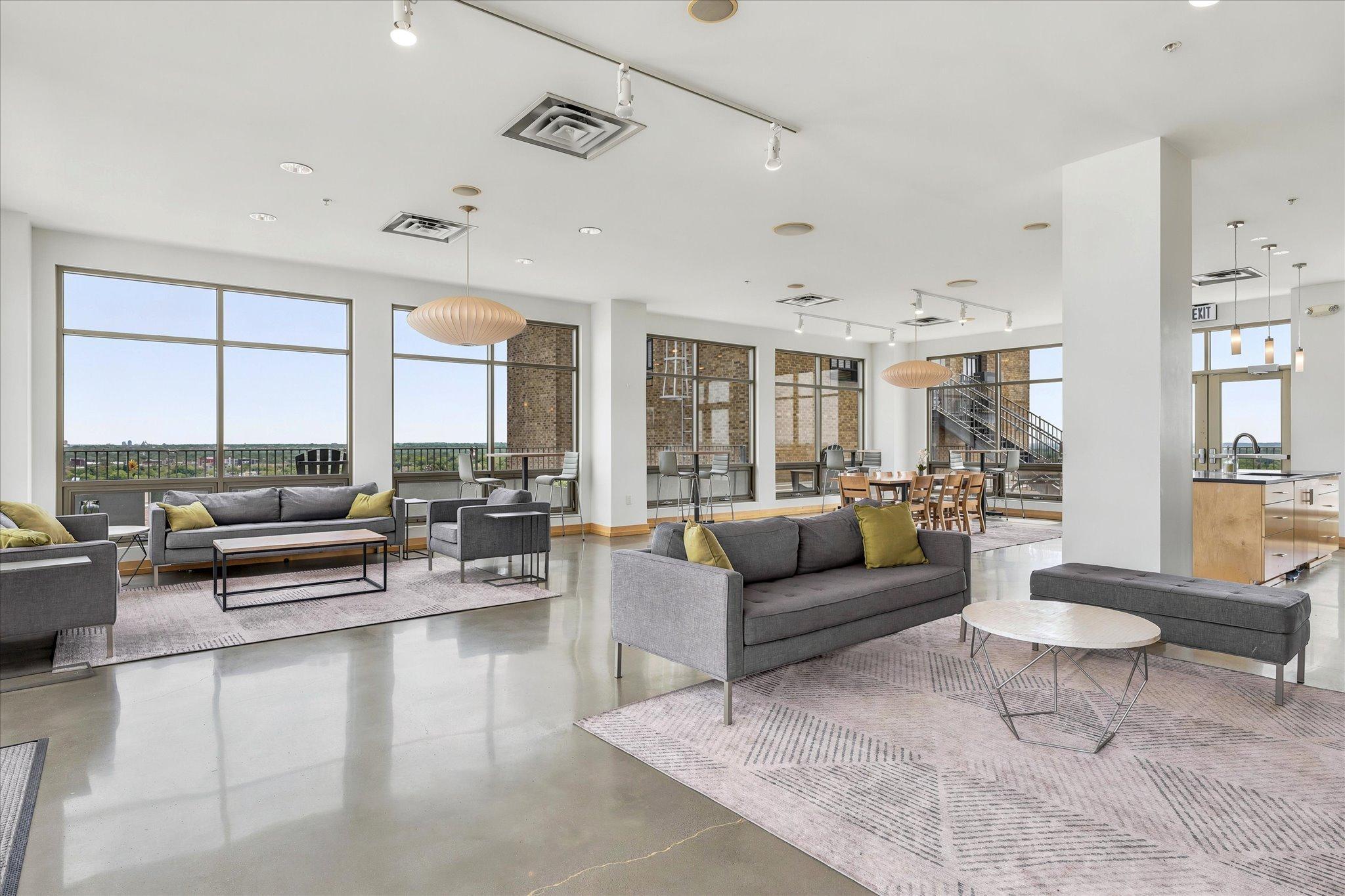 View of Residential at 2929 Chicago Avenue #1002, Minneapolis MN 55407, Minneapolis (41 of 60) - Mike Wilen | Minnesota Team Real Estate