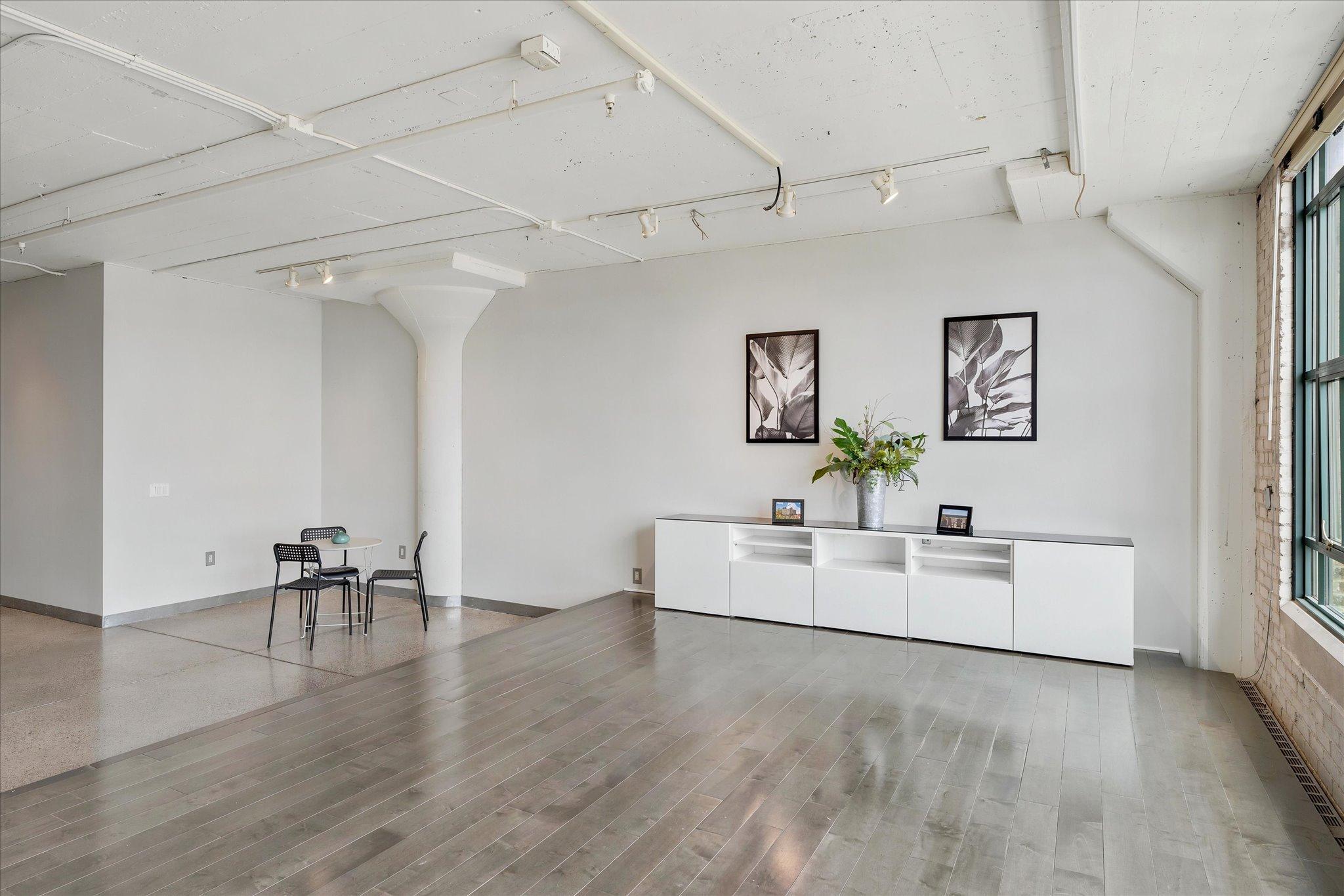 View of Residential at 2929 Chicago Avenue #1002, Minneapolis MN 55407, Minneapolis (9 of 60) - Mike Wilen | Minnesota Team Real Estate