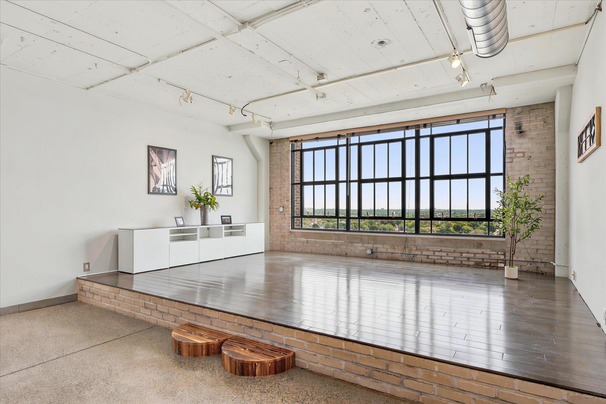 View of Residential at 2929 Chicago Avenue #1002, Minneapolis MN 55407, Minneapolis (7 of 60) - Mike Wilen | Minnesota Team Real Estate