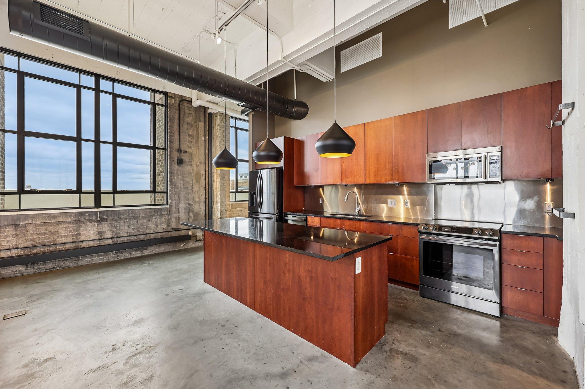 View of Residential at 2929 Chicago Avenue #1500, Minneapolis MN 55407, Minneapolis (10 of 34) - Mike Wilen | Minnesota Team Real Estate