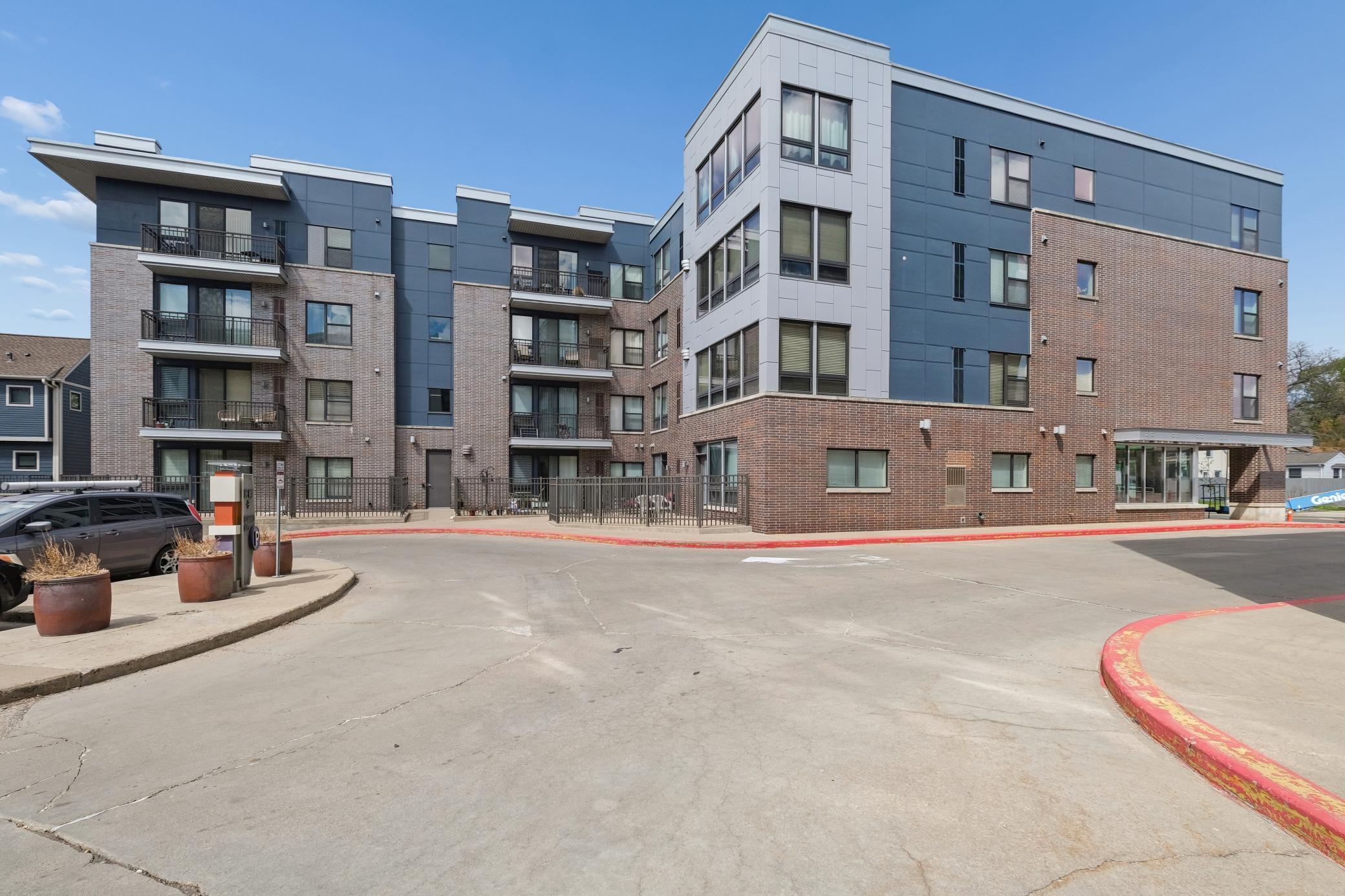 View of Residential at 7601 Aldrich Avenue #401, Richfield MN 55423, Richfield (23 of 24) - Mike Wilen | Minnesota Team Real Estate