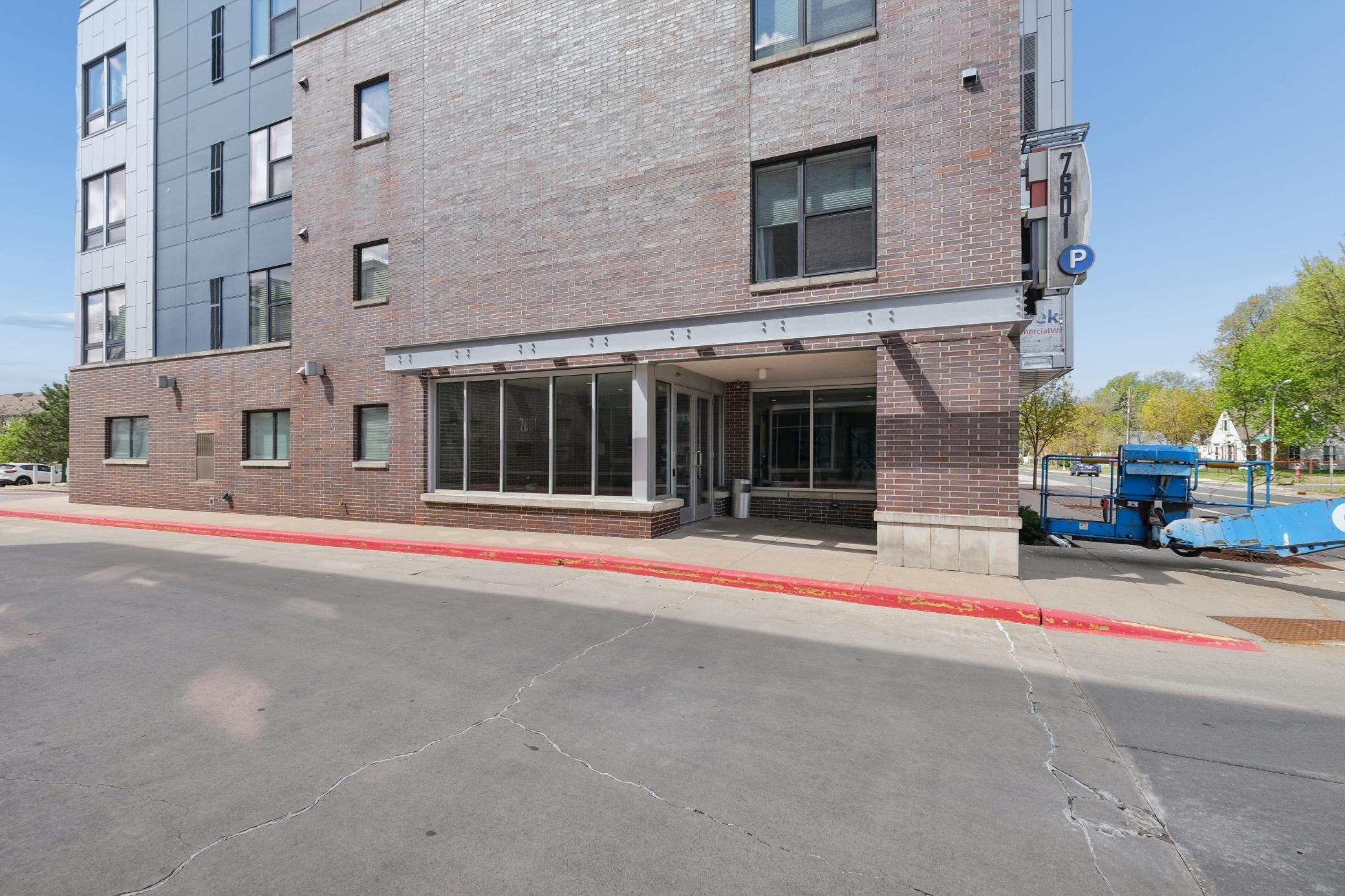 View of Residential at 7601 Aldrich Avenue #401, Richfield MN 55423, Richfield (22 of 24) - Mike Wilen | Minnesota Team Real Estate