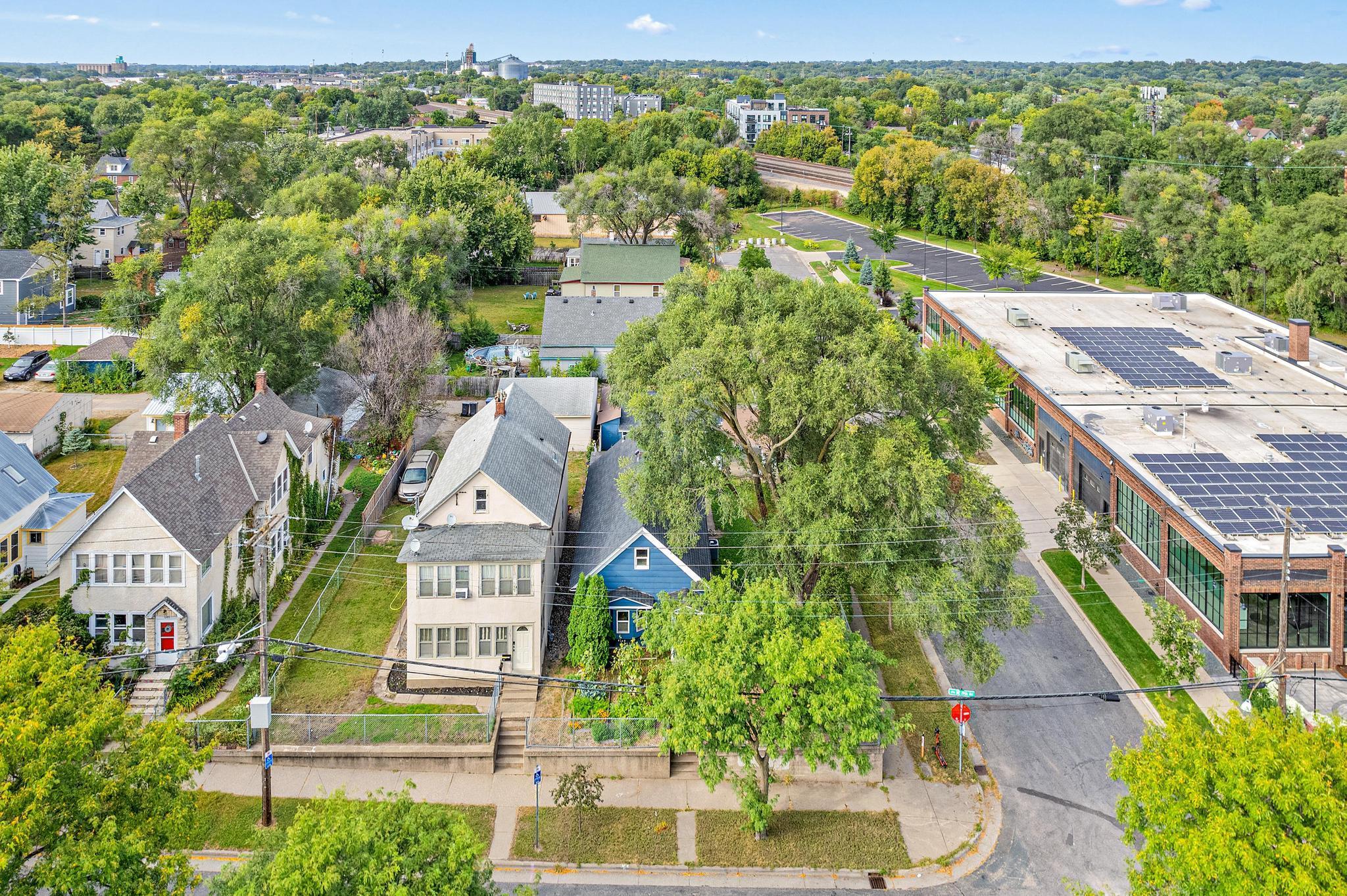 View of Residential at 653 19th Avenue, Minneapolis MN 55418, Minneapolis (22 of 23) - Mike Wilen | Minnesota Team Real Estate