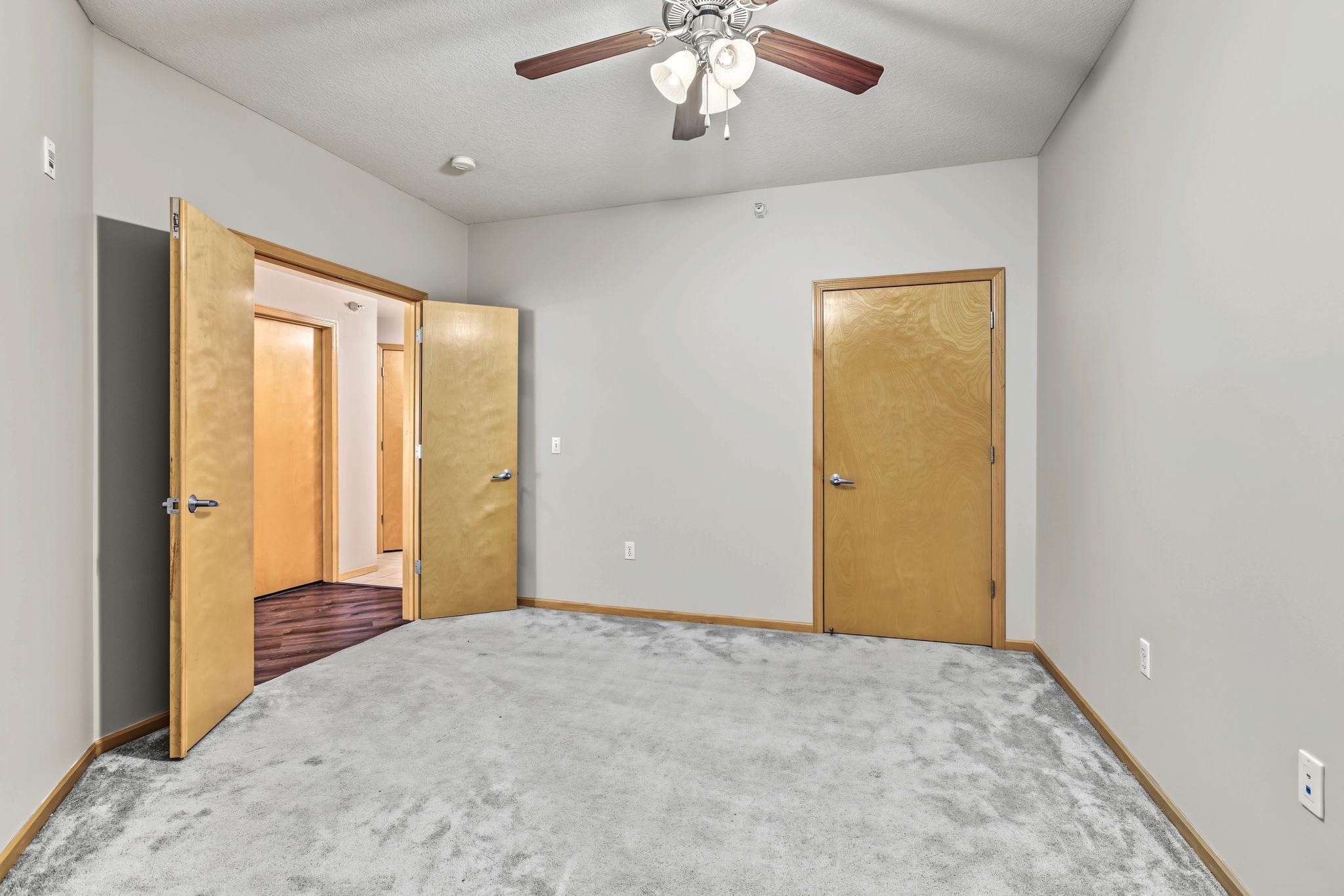 View of Residential at 2405 39th Avenue #205, Saint Anthony MN 55421, Saint Anthony (20 of 35) - Mike Wilen | Minnesota Team Real Estate