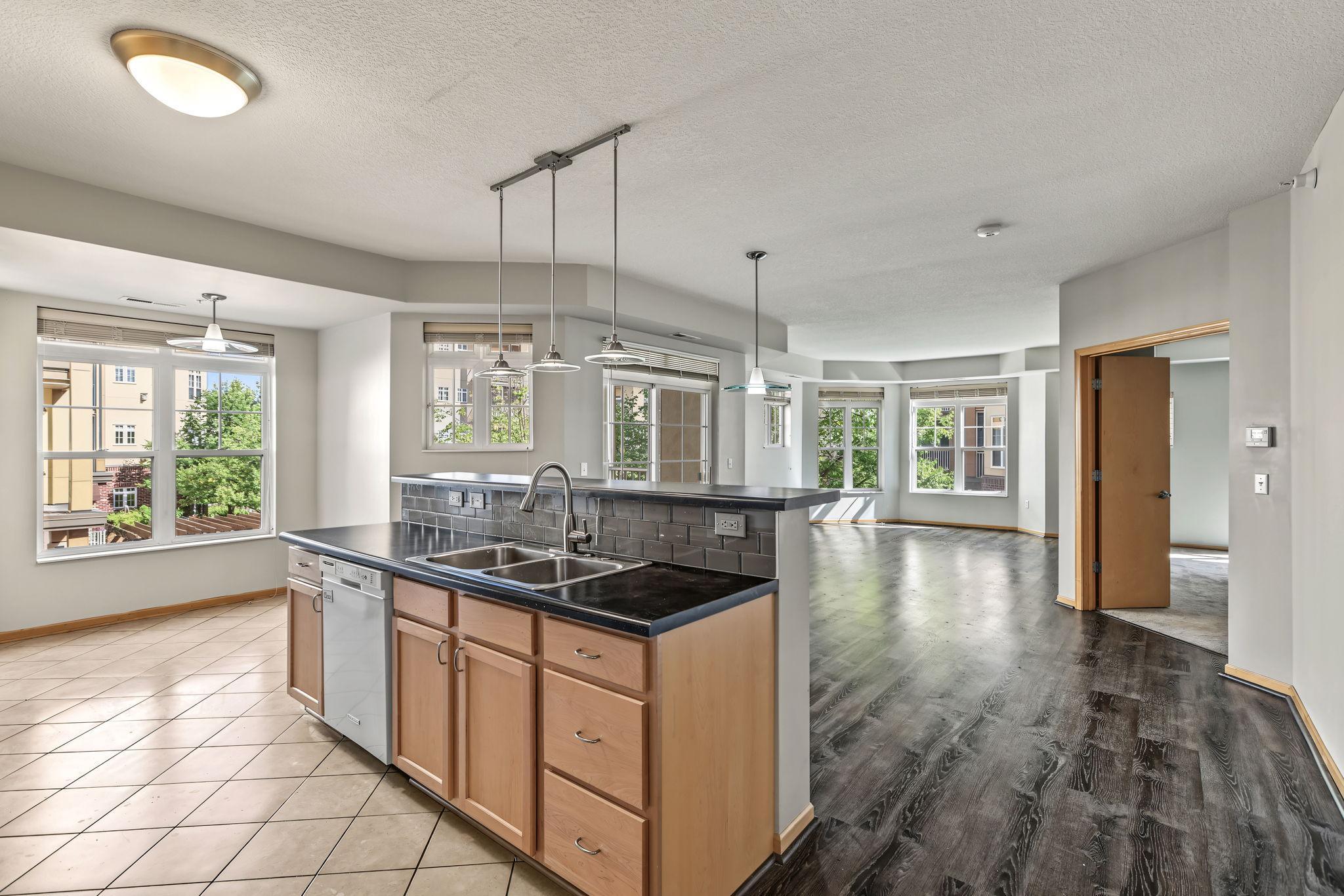 View of Residential at 2405 39th Avenue #205, Saint Anthony MN 55421, Saint Anthony (8 of 35) - Mike Wilen | Minnesota Team Real Estate