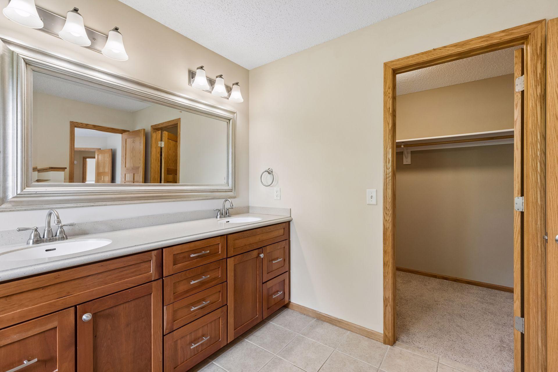 View of Residential at 11409 Balsam Way, Woodbury MN 55129, Woodbury (36 of 101) - Mike Wilen | Minnesota Team Real Estate