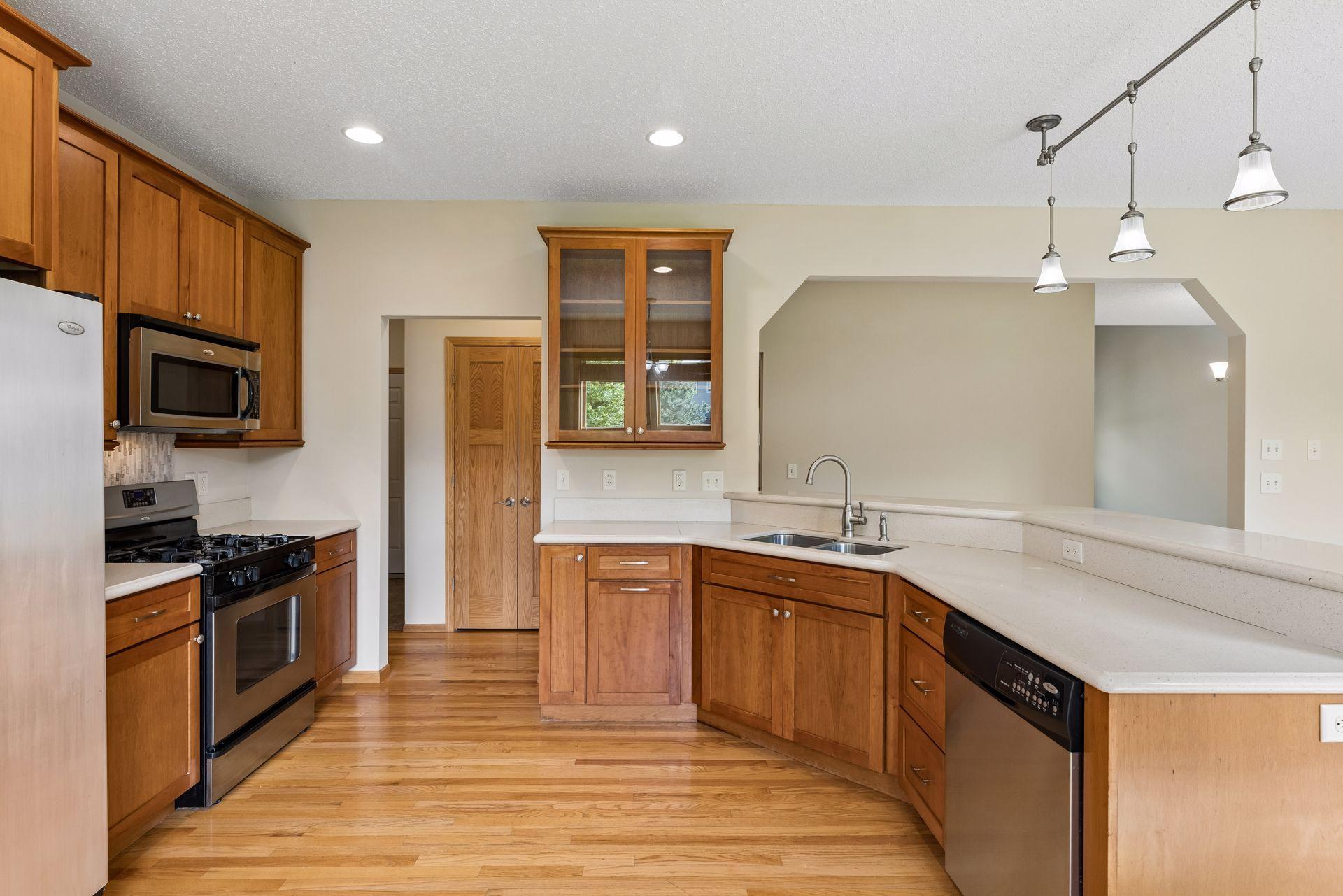 View of Residential at 11409 Balsam Way, Woodbury MN 55129, Woodbury (18 of 101) - Mike Wilen | Minnesota Team Real Estate