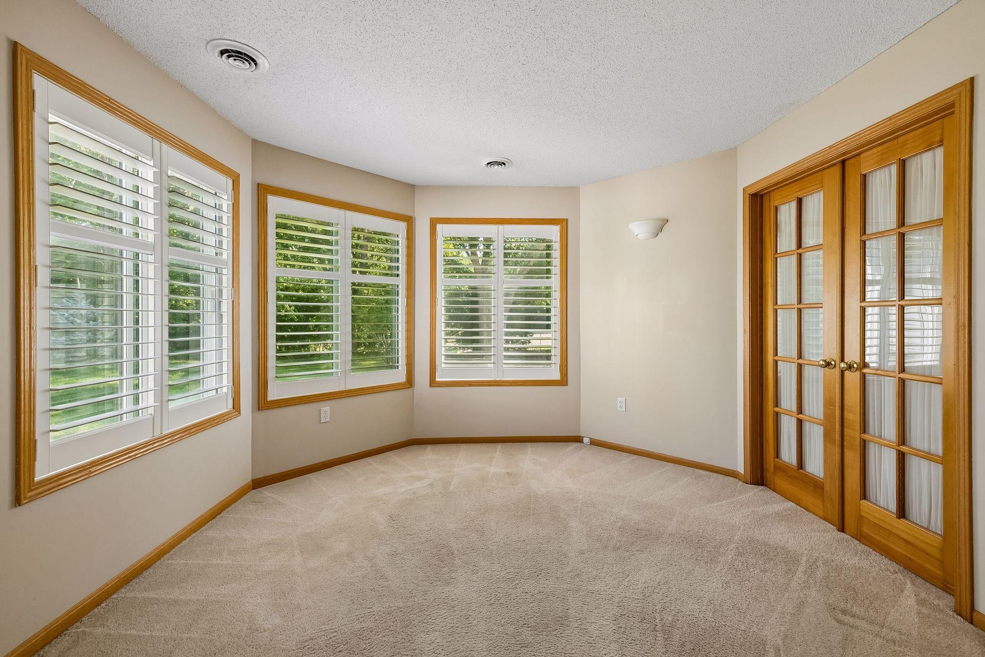 View of Residential at 10811 Lexington Drive, Eden Prairie MN 55344, Eden Prairie (19 of 32) - Mike Wilen | Minnesota Team Real Estate