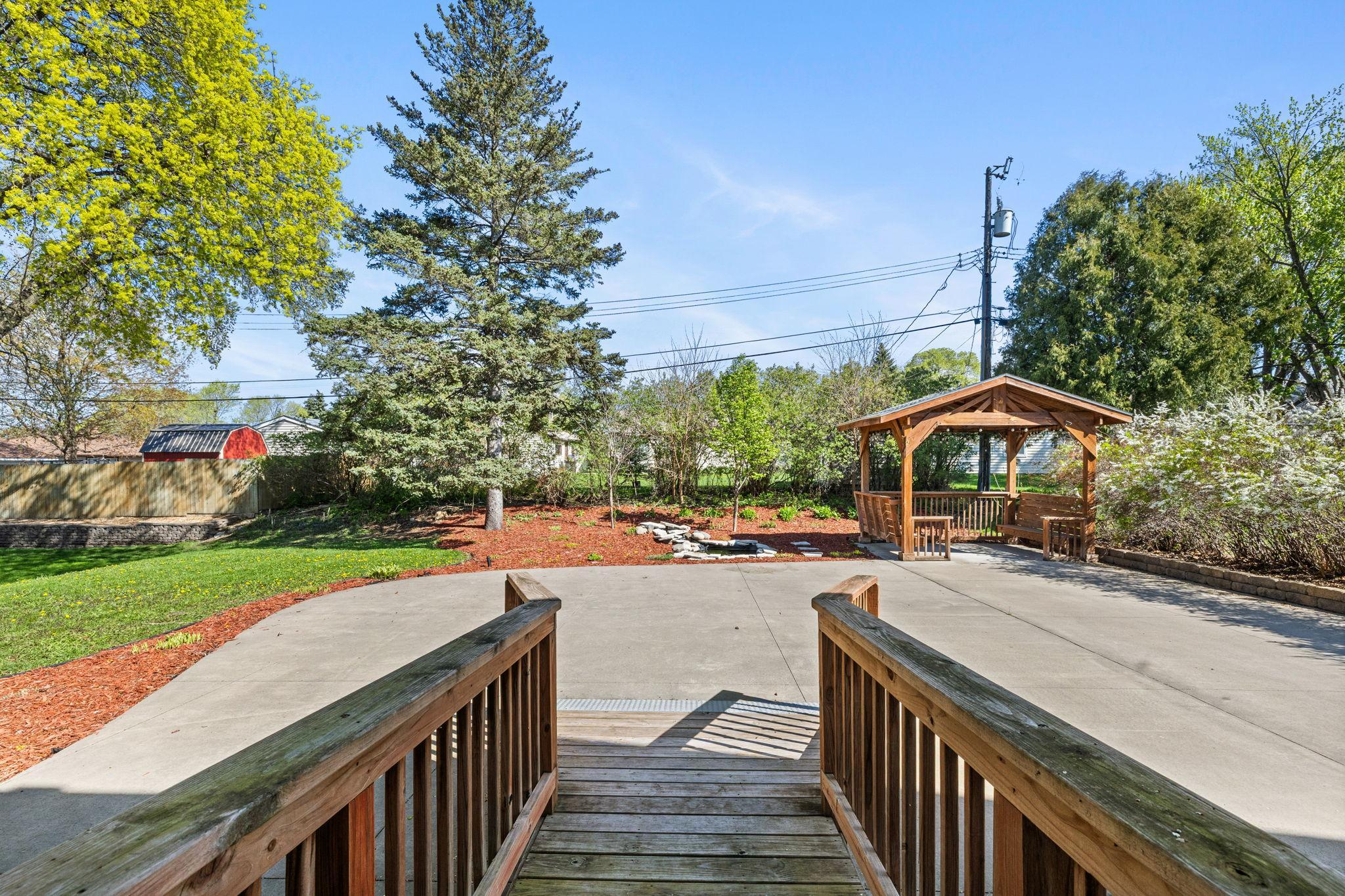 View of Residential at 319 Bellwood Avenue, Maplewood MN 55117, Maplewood (11 of 42) - Mike Wilen | Minnesota Team Real Estate