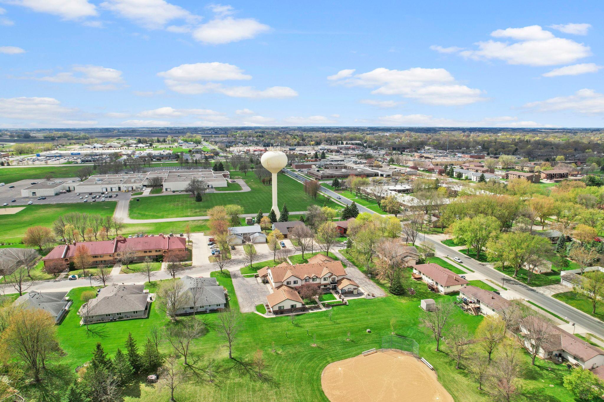 View of Residential at 1221 Bradford Street, Hutchinson MN 55350, Hutchinson (30 of 40) - Mike Wilen | Minnesota Team Real Estate