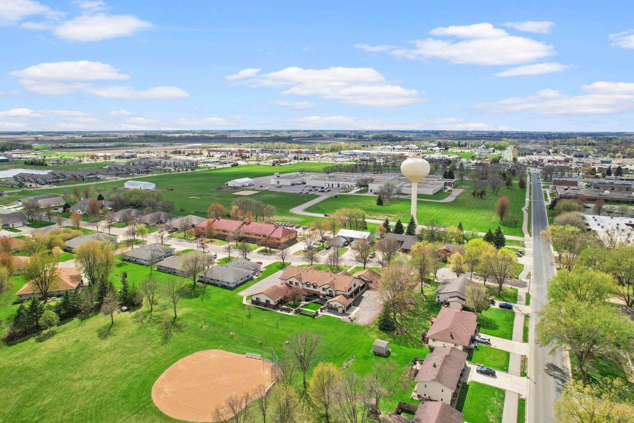 View of Residential at 1221 Bradford Street, Hutchinson MN 55350, Hutchinson (28 of 40) - Mike Wilen | Minnesota Team Real Estate
