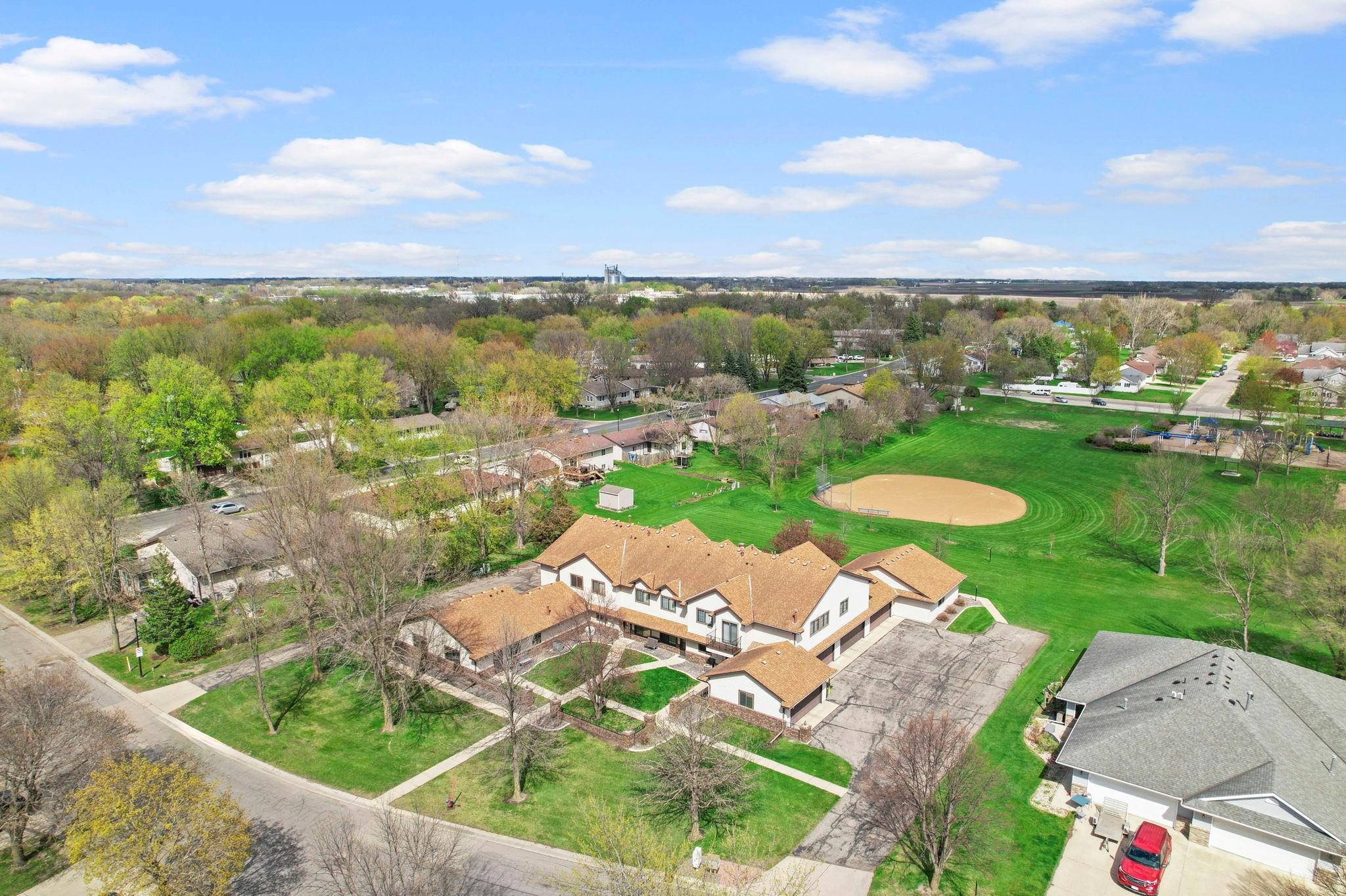 View of Residential at 1221 Bradford Street, Hutchinson MN 55350, Hutchinson (25 of 40) - Mike Wilen | Minnesota Team Real Estate