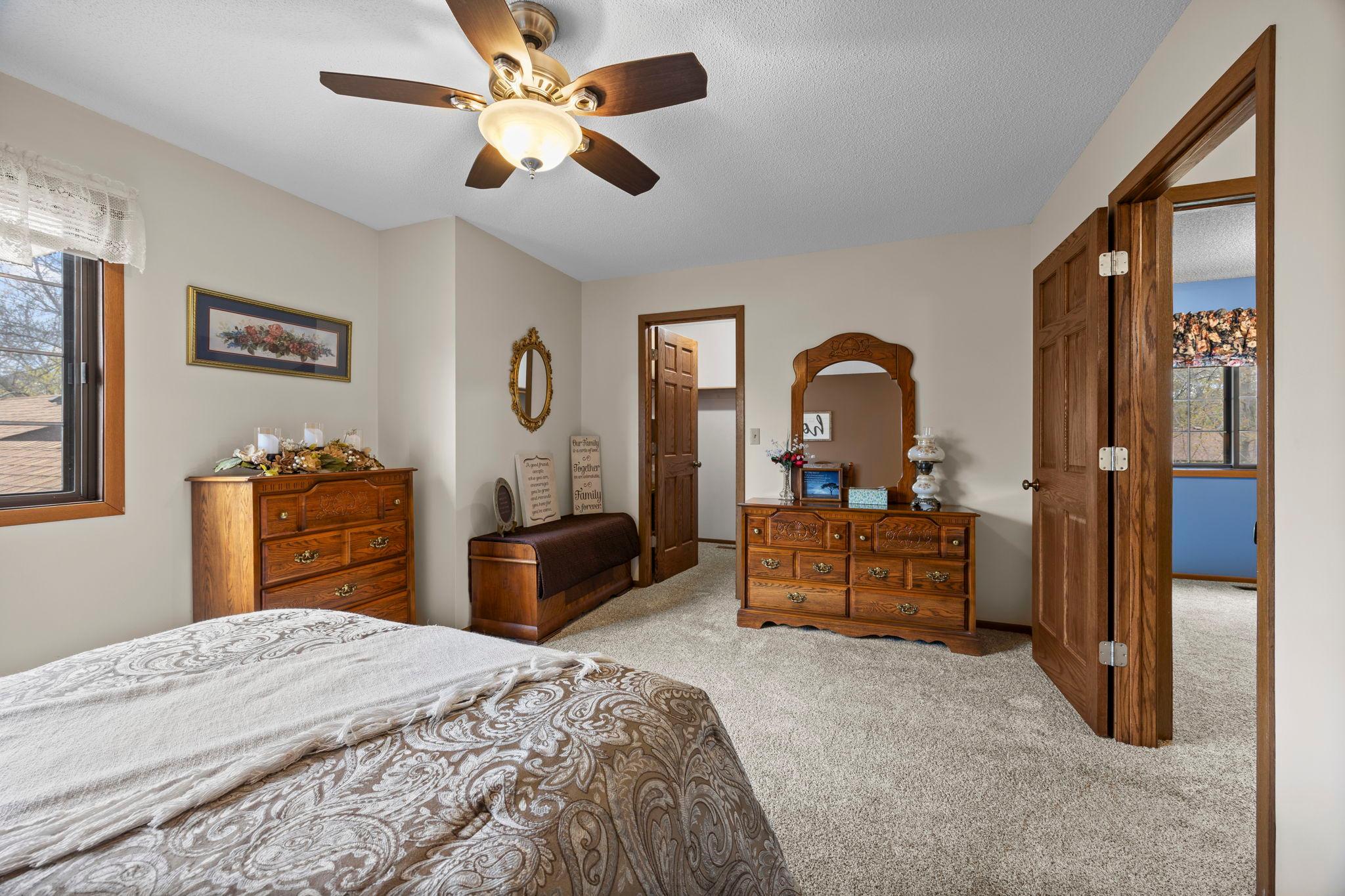 View of Residential at 1221 Bradford Street, Hutchinson MN 55350, Hutchinson (16 of 40) - Mike Wilen | Minnesota Team Real Estate