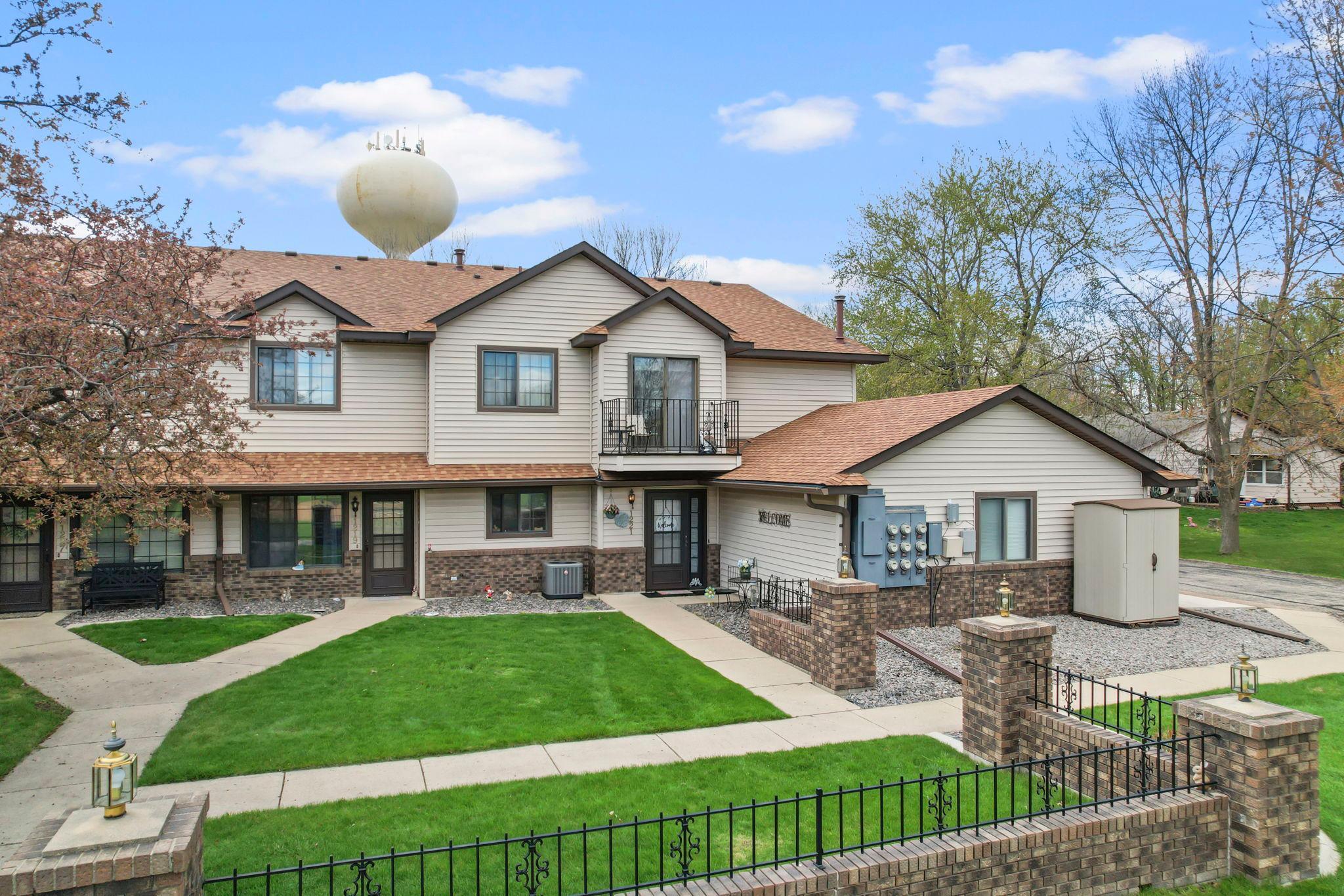 View of Residential at 1221 Bradford Street, Hutchinson MN 55350, Hutchinson (33 of 40) - Mike Wilen | Minnesota Team Real Estate