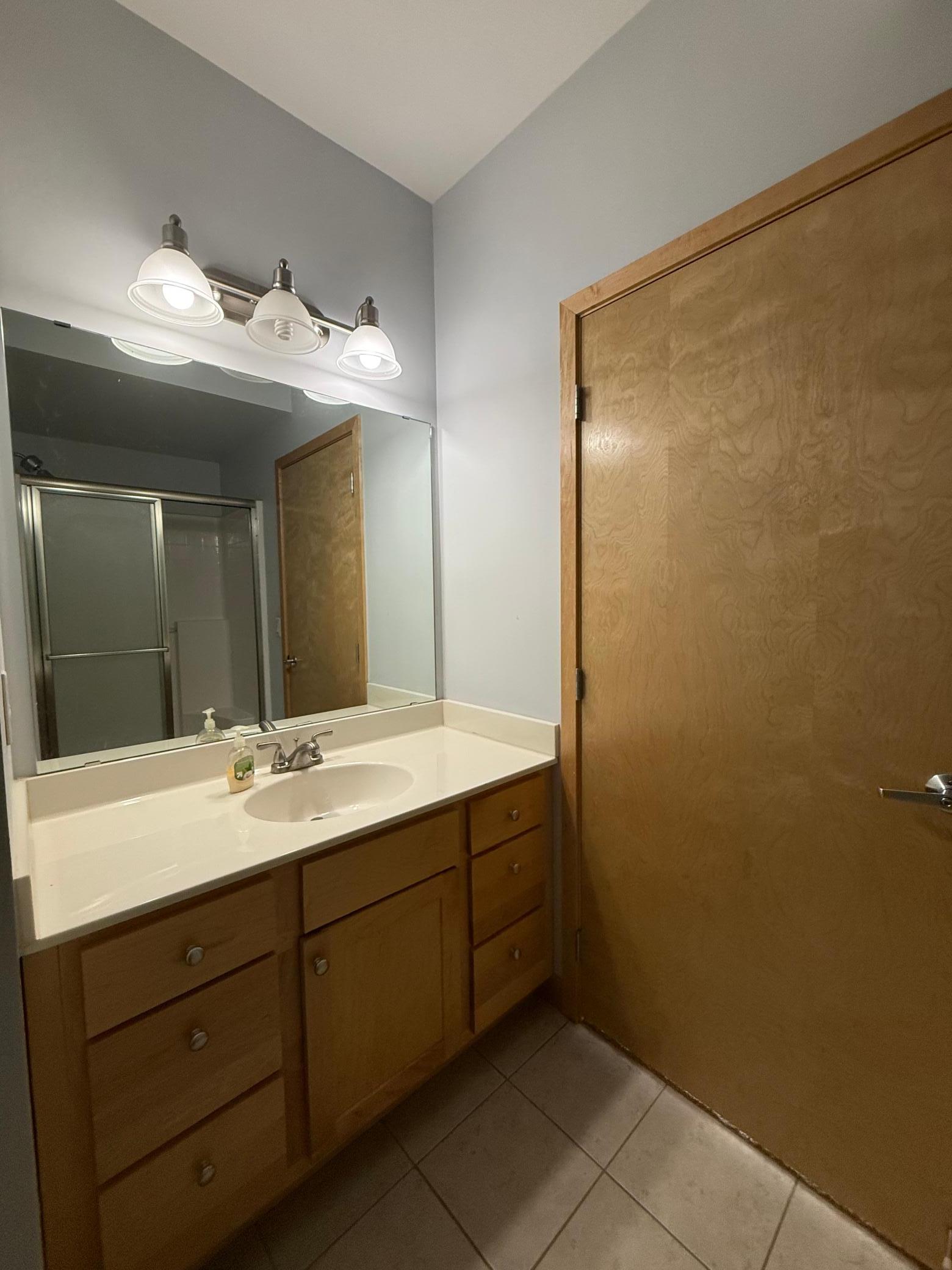 View of Residential at 2900 University Avenue #402, Minneapolis MN 55414, Minneapolis (13 of 30) - Mike Wilen | Minnesota Team Real Estate