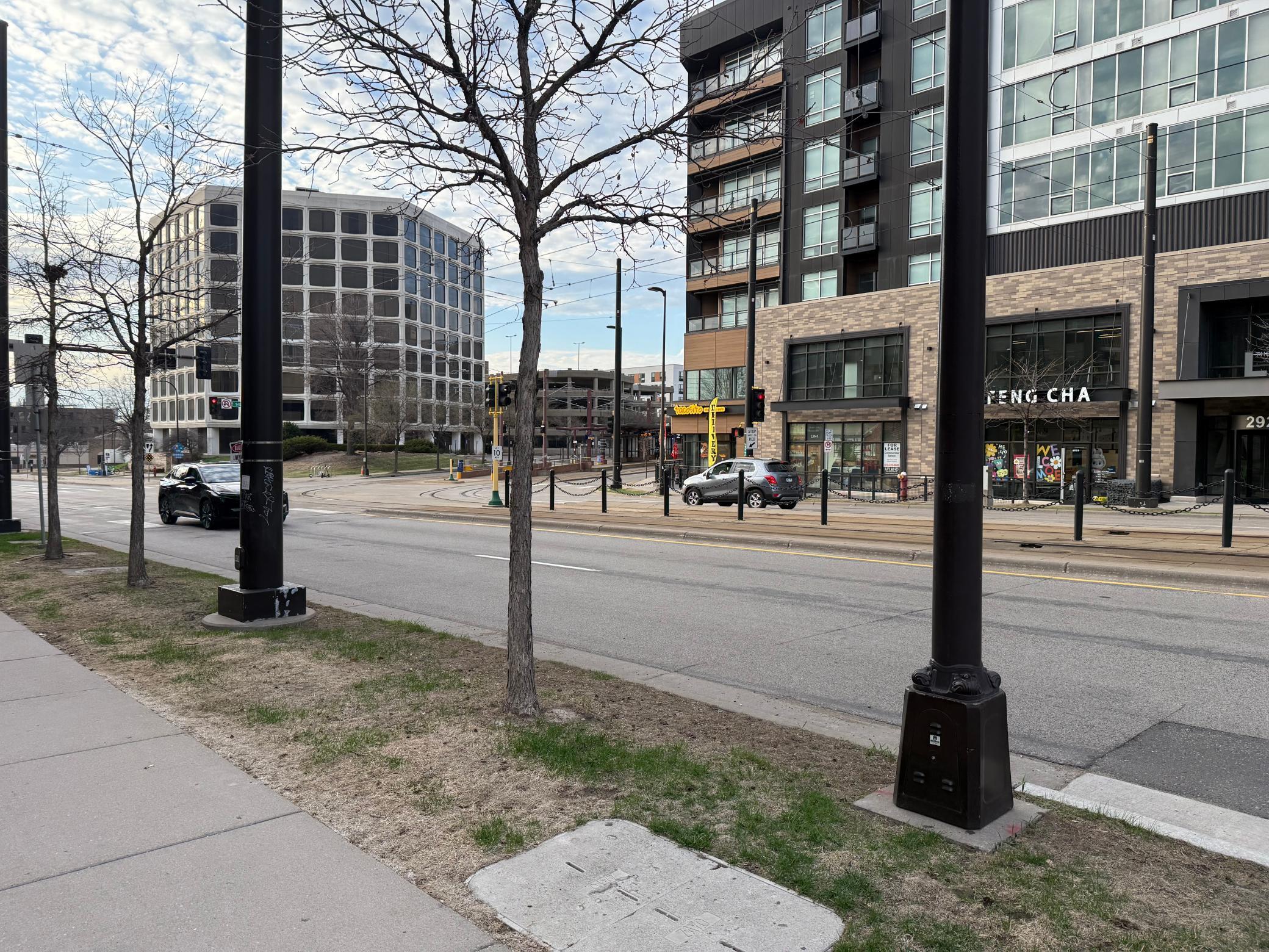 View of Residential at 2900 University Avenue #402, Minneapolis MN 55414, Minneapolis (22 of 30) - Mike Wilen | Minnesota Team Real Estate